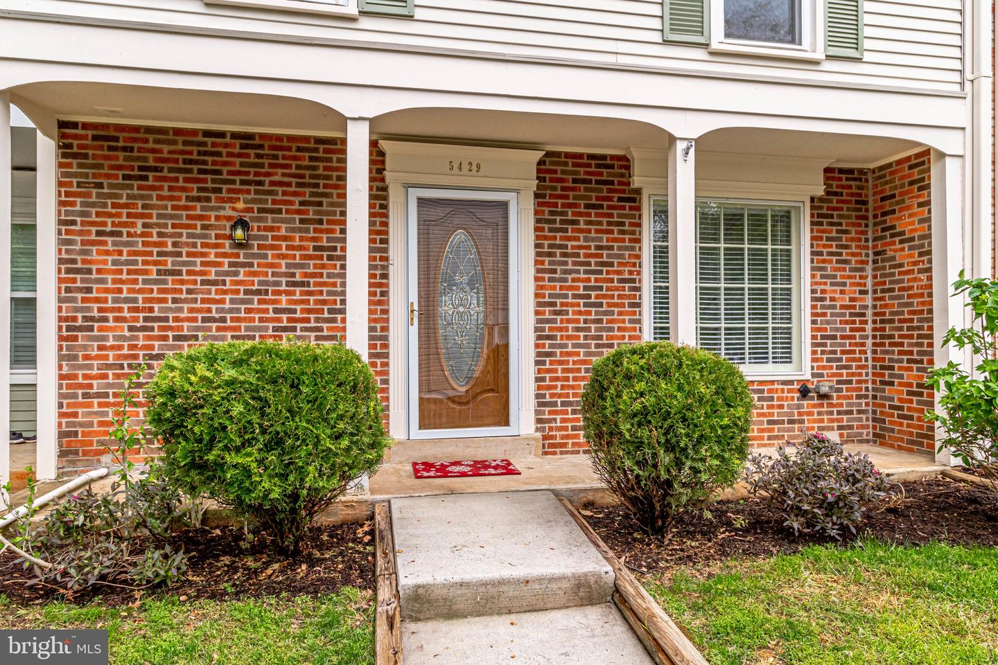 5429 CROWS NEST CT, FAIRFAX, Virginia 22032, 3 Bedrooms Bedrooms, ,2 BathroomsBathrooms,Residential,For sale,5429 CROWS NEST CT,VAFX2253340 MLS # VAFX2253340