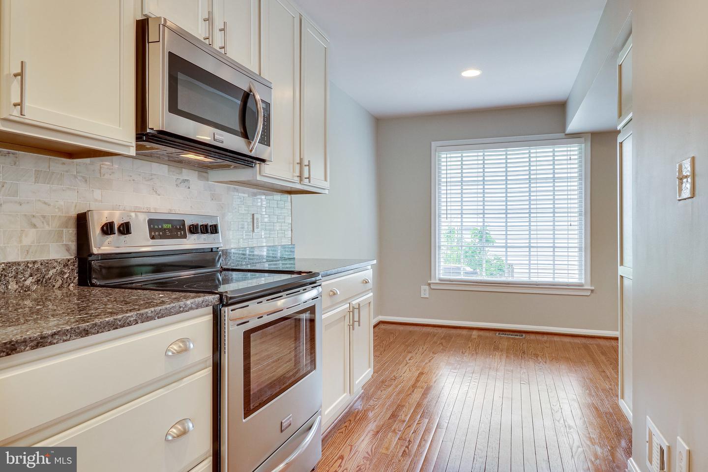 5429 CROWS NEST CT, FAIRFAX, Virginia 22032, 3 Bedrooms Bedrooms, ,2 BathroomsBathrooms,Residential,For sale,5429 CROWS NEST CT,VAFX2253340 MLS # VAFX2253340