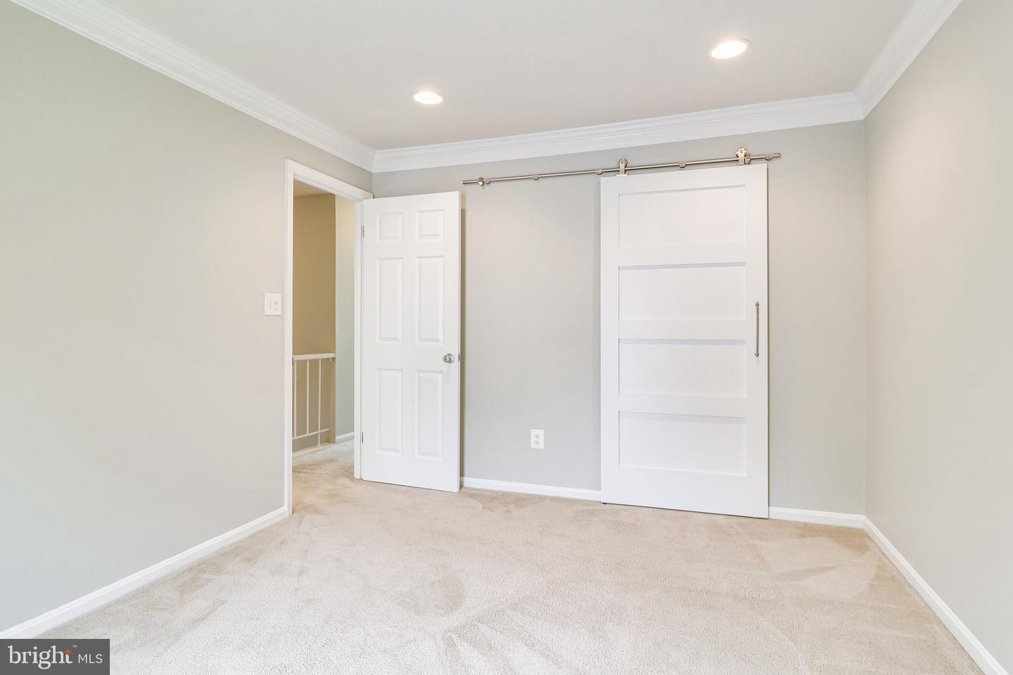 5429 CROWS NEST CT, FAIRFAX, Virginia 22032, 3 Bedrooms Bedrooms, ,2 BathroomsBathrooms,Residential,For sale,5429 CROWS NEST CT,VAFX2253340 MLS # VAFX2253340