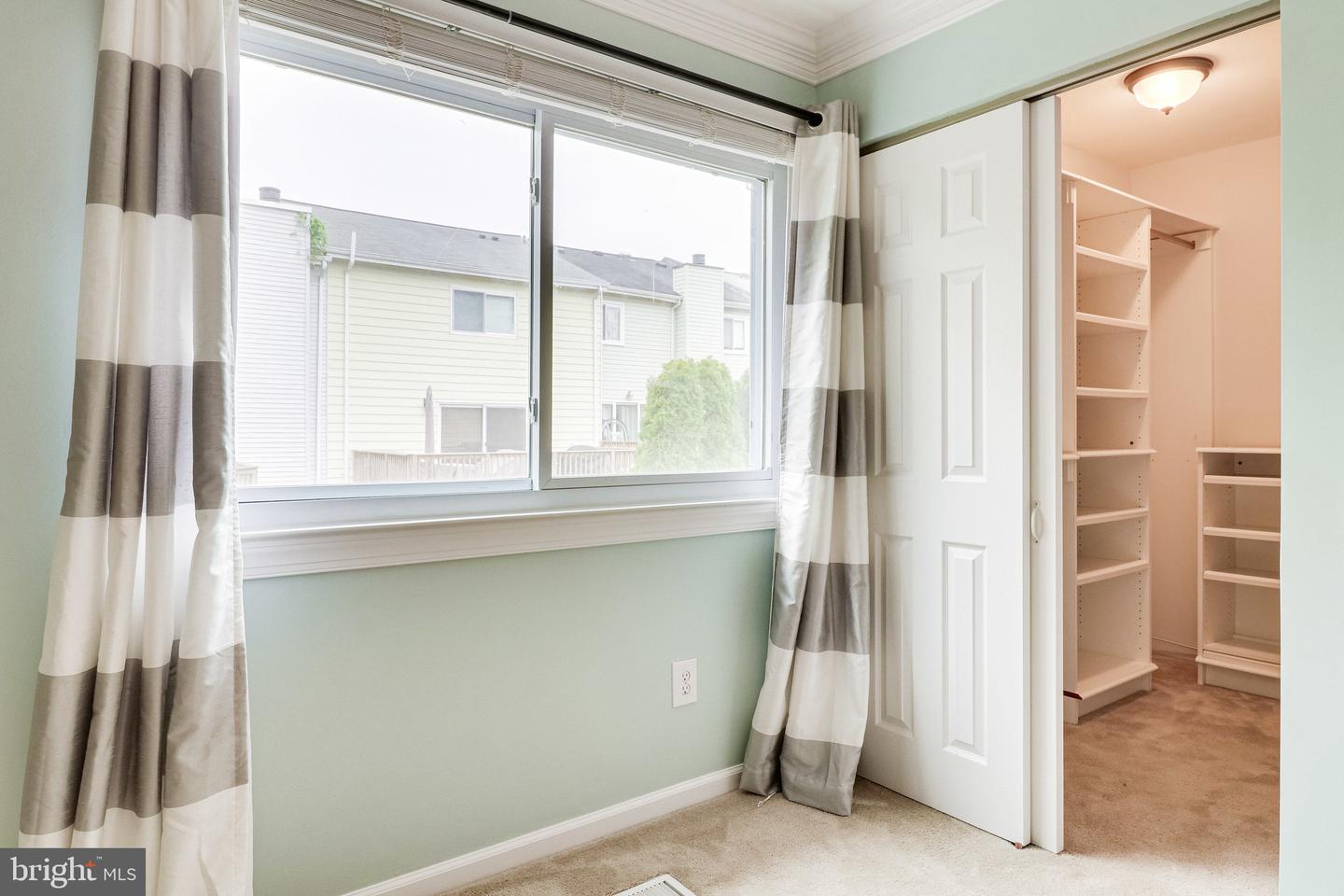 5429 CROWS NEST CT, FAIRFAX, Virginia 22032, 3 Bedrooms Bedrooms, ,2 BathroomsBathrooms,Residential,For sale,5429 CROWS NEST CT,VAFX2253340 MLS # VAFX2253340