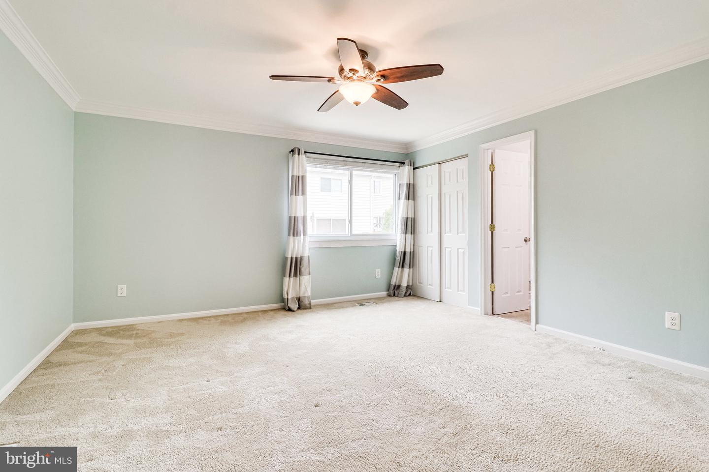 5429 CROWS NEST CT, FAIRFAX, Virginia 22032, 3 Bedrooms Bedrooms, ,2 BathroomsBathrooms,Residential,For sale,5429 CROWS NEST CT,VAFX2253340 MLS # VAFX2253340