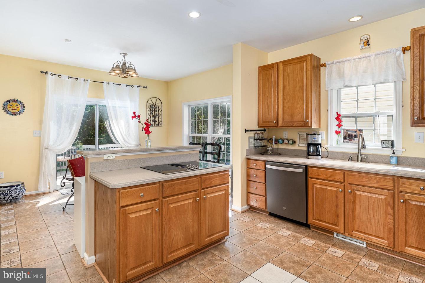 54 DENALI DR, STAFFORD, Virginia 22554, 5 Bedrooms Bedrooms, ,3 BathroomsBathrooms,Residential,For sale,54 DENALI DR,VAST2040490 MLS # VAST2040490