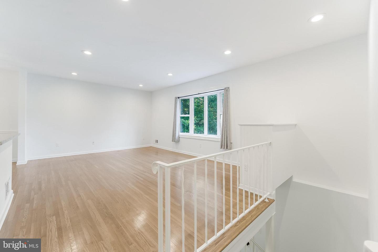 7105 GALGATE DR, SPRINGFIELD, Virginia 22152, 4 Bedrooms Bedrooms, ,2 BathroomsBathrooms,Residential,For sale,7105 GALGATE DR,VAFX2253414 MLS # VAFX2253414