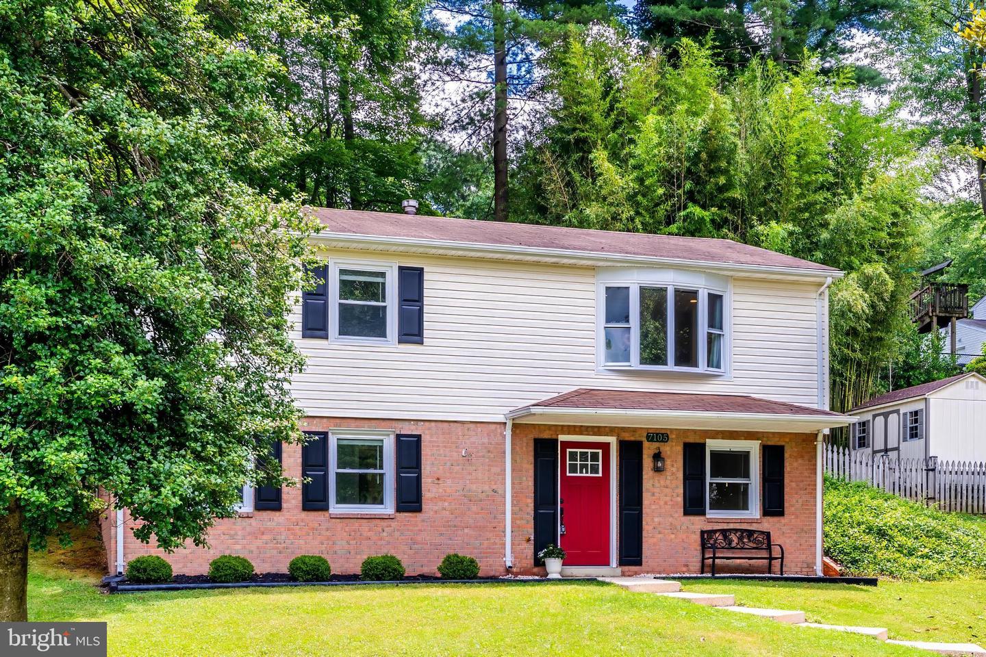7105 GALGATE DR, SPRINGFIELD, Virginia 22152, 4 Bedrooms Bedrooms, ,2 BathroomsBathrooms,Residential,For sale,7105 GALGATE DR,VAFX2253414 MLS # VAFX2253414
