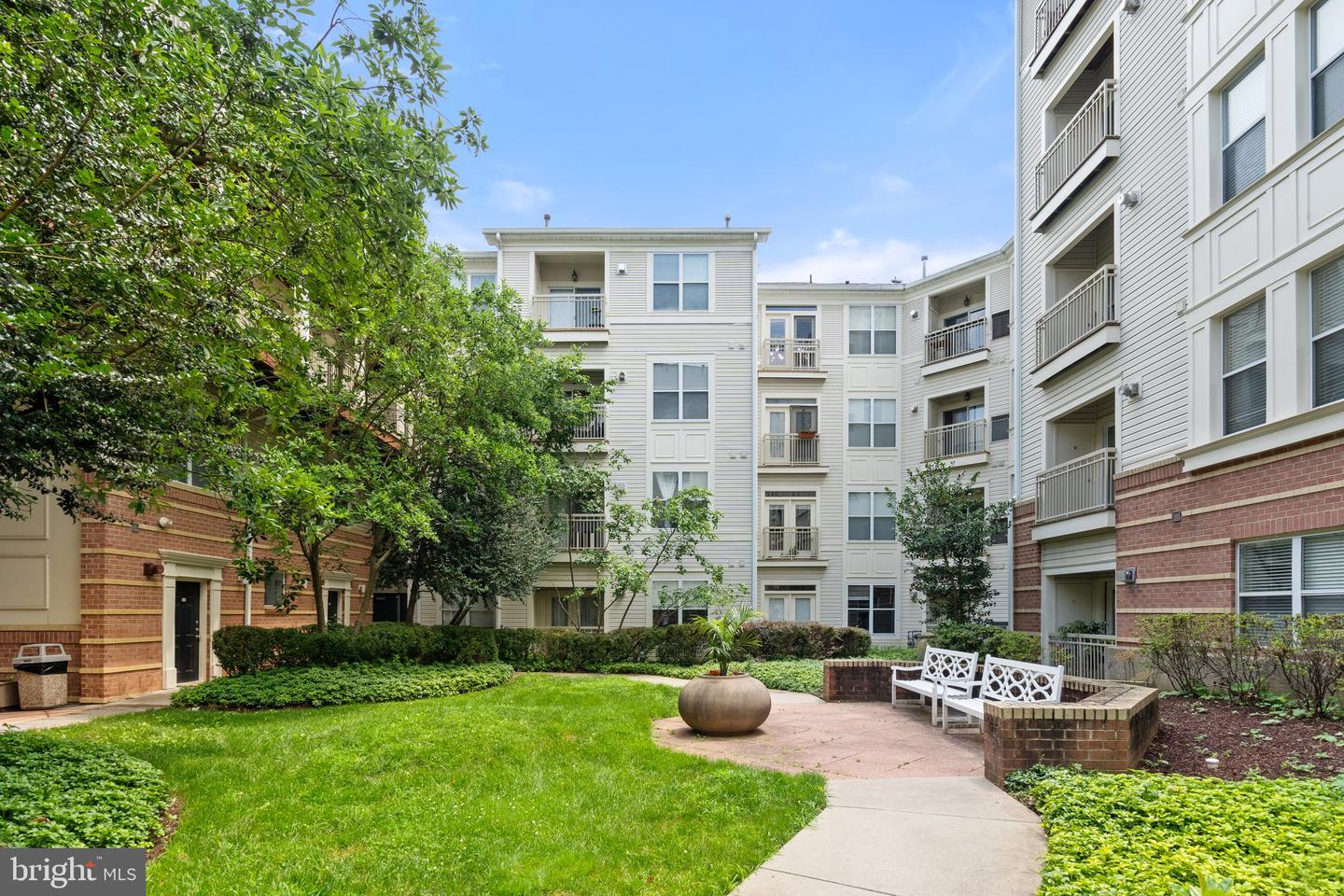 2791 CENTERBORO DR #384, VIENNA, Virginia 22181, 1 Bedroom Bedrooms, ,1 BathroomBathrooms,Residential,For sale,2791 CENTERBORO DR #384,VAFX2253418 MLS # VAFX2253418
