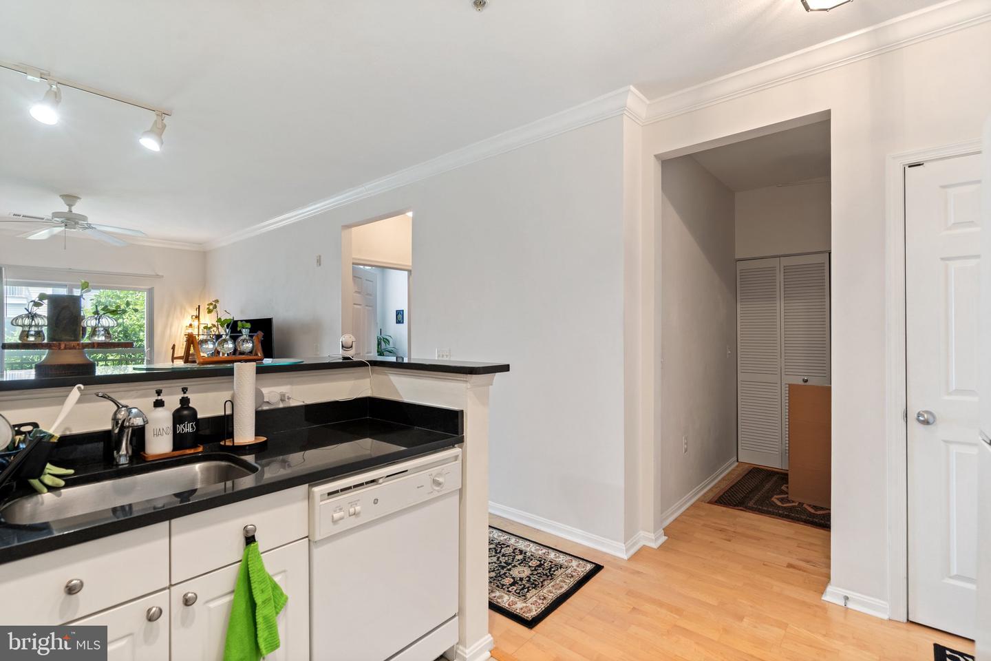 2791 CENTERBORO DR #384, VIENNA, Virginia 22181, 1 Bedroom Bedrooms, ,1 BathroomBathrooms,Residential,For sale,2791 CENTERBORO DR #384,VAFX2253418 MLS # VAFX2253418