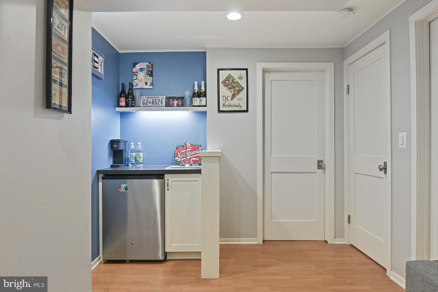 6503 FIELD MASTER DR, SPRINGFIELD, Virginia 22152, 3 Bedrooms Bedrooms, ,2 BathroomsBathrooms,Residential,For sale,6503 FIELD MASTER DR,VAFX2253434 MLS # VAFX2253434