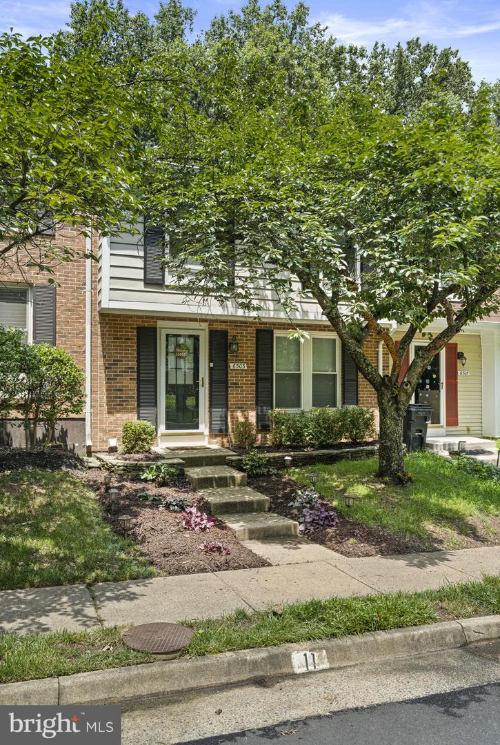 6503 FIELD MASTER DR, SPRINGFIELD, Virginia 22152, 3 Bedrooms Bedrooms, ,2 BathroomsBathrooms,Residential,For sale,6503 FIELD MASTER DR,VAFX2253434 MLS # VAFX2253434