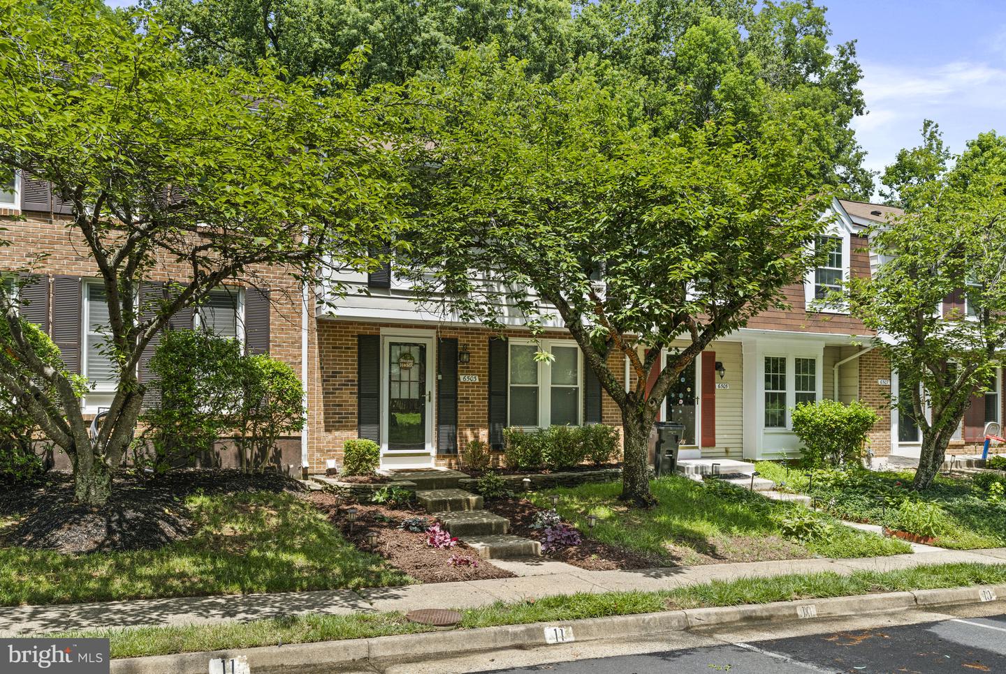 6503 FIELD MASTER DR, SPRINGFIELD, Virginia 22152, 3 Bedrooms Bedrooms, ,2 BathroomsBathrooms,Residential,For sale,6503 FIELD MASTER DR,VAFX2253434 MLS # VAFX2253434