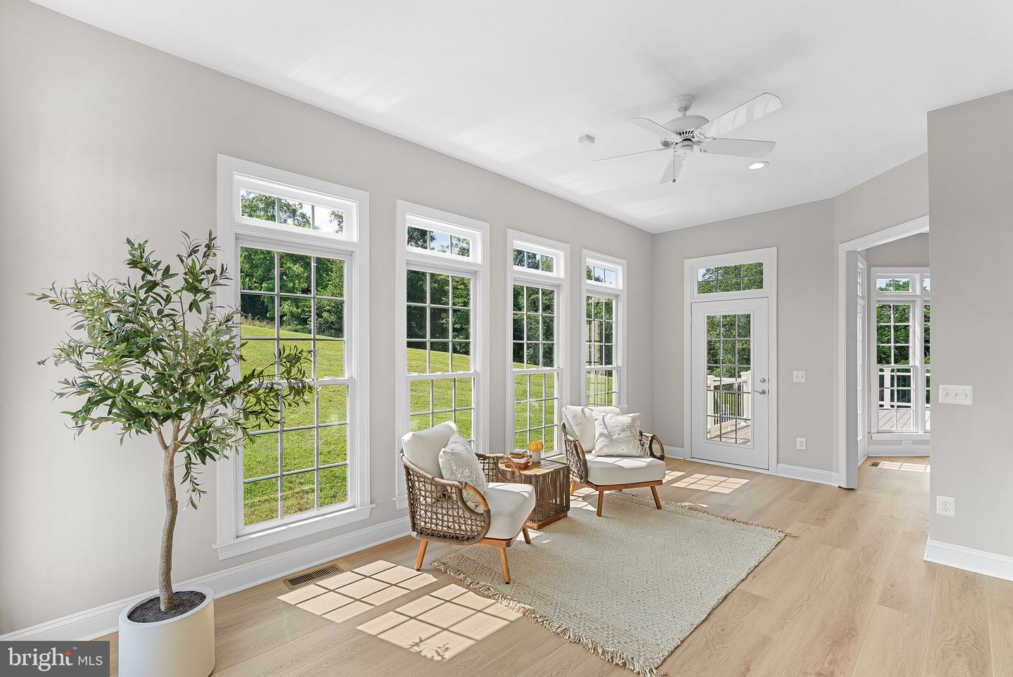 35396 GLENCOE CT, ROUND HILL, Virginia 20141, 5 Bedrooms Bedrooms, ,6 BathroomsBathrooms,Residential,For sale,35396 GLENCOE CT,VALO2101240 MLS # VALO2101240