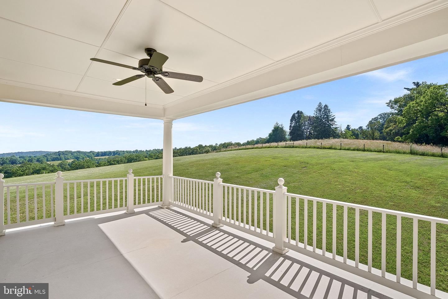 35396 GLENCOE CT, ROUND HILL, Virginia 20141, 5 Bedrooms Bedrooms, ,6 BathroomsBathrooms,Residential,For sale,35396 GLENCOE CT,VALO2101240 MLS # VALO2101240