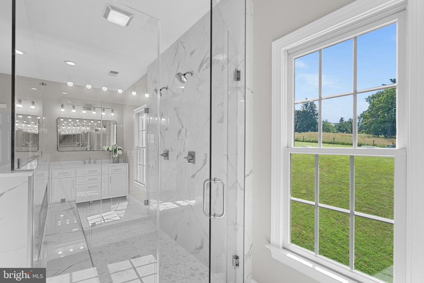 35396 GLENCOE CT, ROUND HILL, Virginia 20141, 5 Bedrooms Bedrooms, ,6 BathroomsBathrooms,Residential,For sale,35396 GLENCOE CT,VALO2101240 MLS # VALO2101240