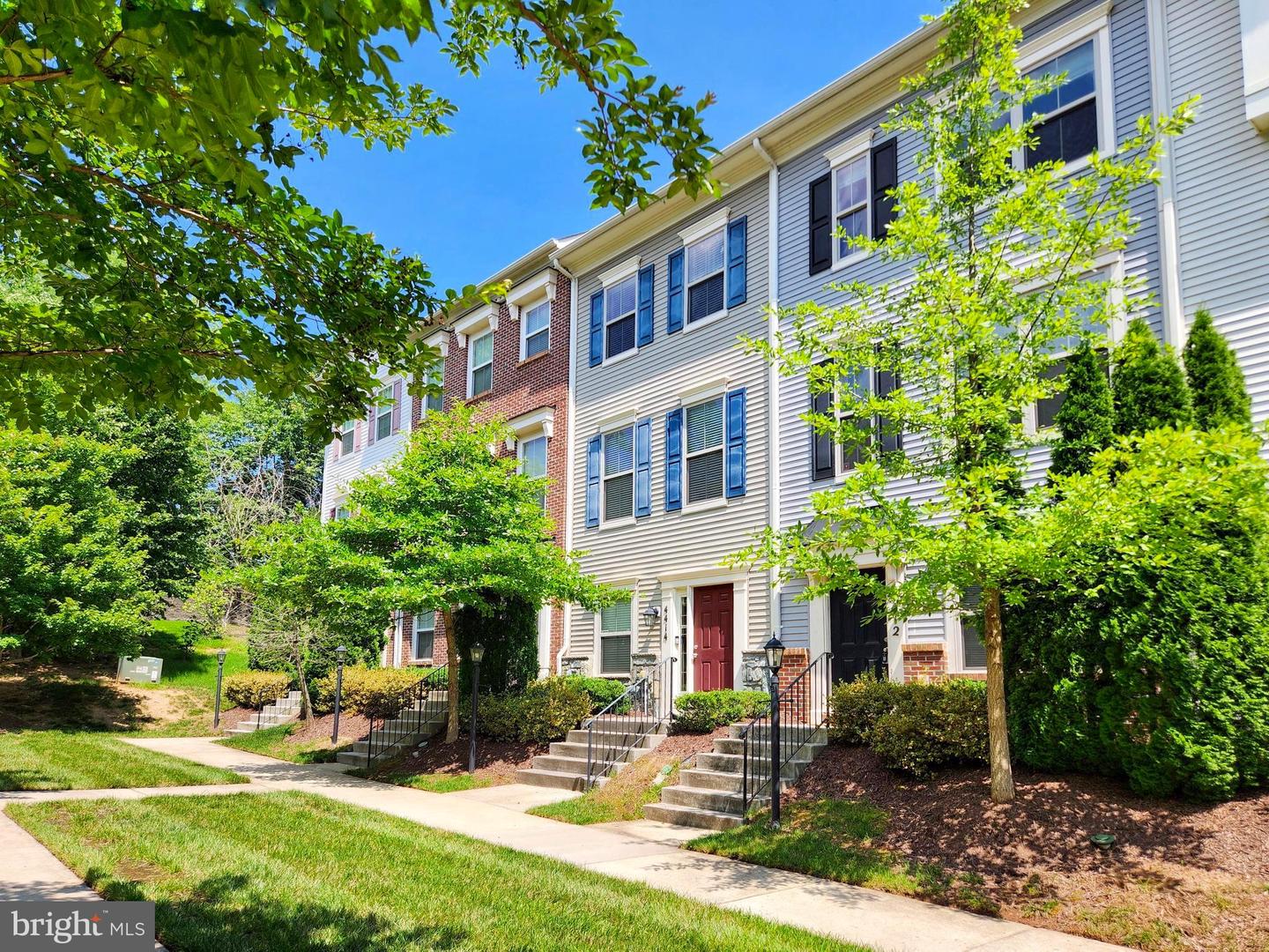 4412 POTOMAC HIGHLANDS CIR, TRIANGLE, Virginia 22172, 3 Bedrooms Bedrooms, ,3 BathroomsBathrooms,Residential,For sale,4412 POTOMAC HIGHLANDS CIR,VAPW2098604 MLS # VAPW2098604