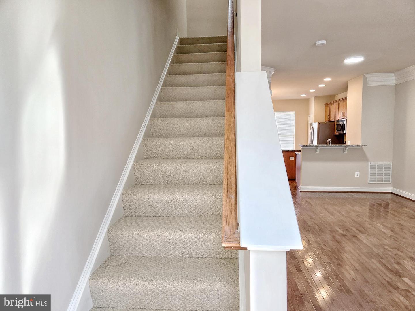 4412 POTOMAC HIGHLANDS CIR, TRIANGLE, Virginia 22172, 3 Bedrooms Bedrooms, ,3 BathroomsBathrooms,Residential,For sale,4412 POTOMAC HIGHLANDS CIR,VAPW2098604 MLS # VAPW2098604
