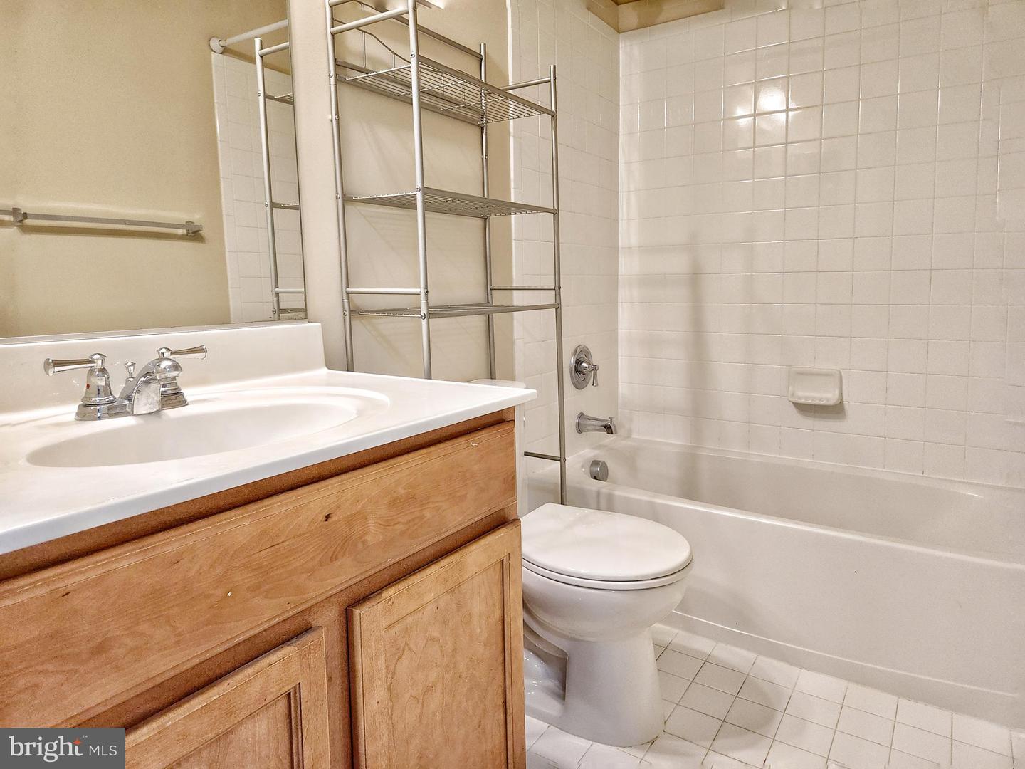 4412 POTOMAC HIGHLANDS CIR, TRIANGLE, Virginia 22172, 3 Bedrooms Bedrooms, ,3 BathroomsBathrooms,Residential,For sale,4412 POTOMAC HIGHLANDS CIR,VAPW2098604 MLS # VAPW2098604