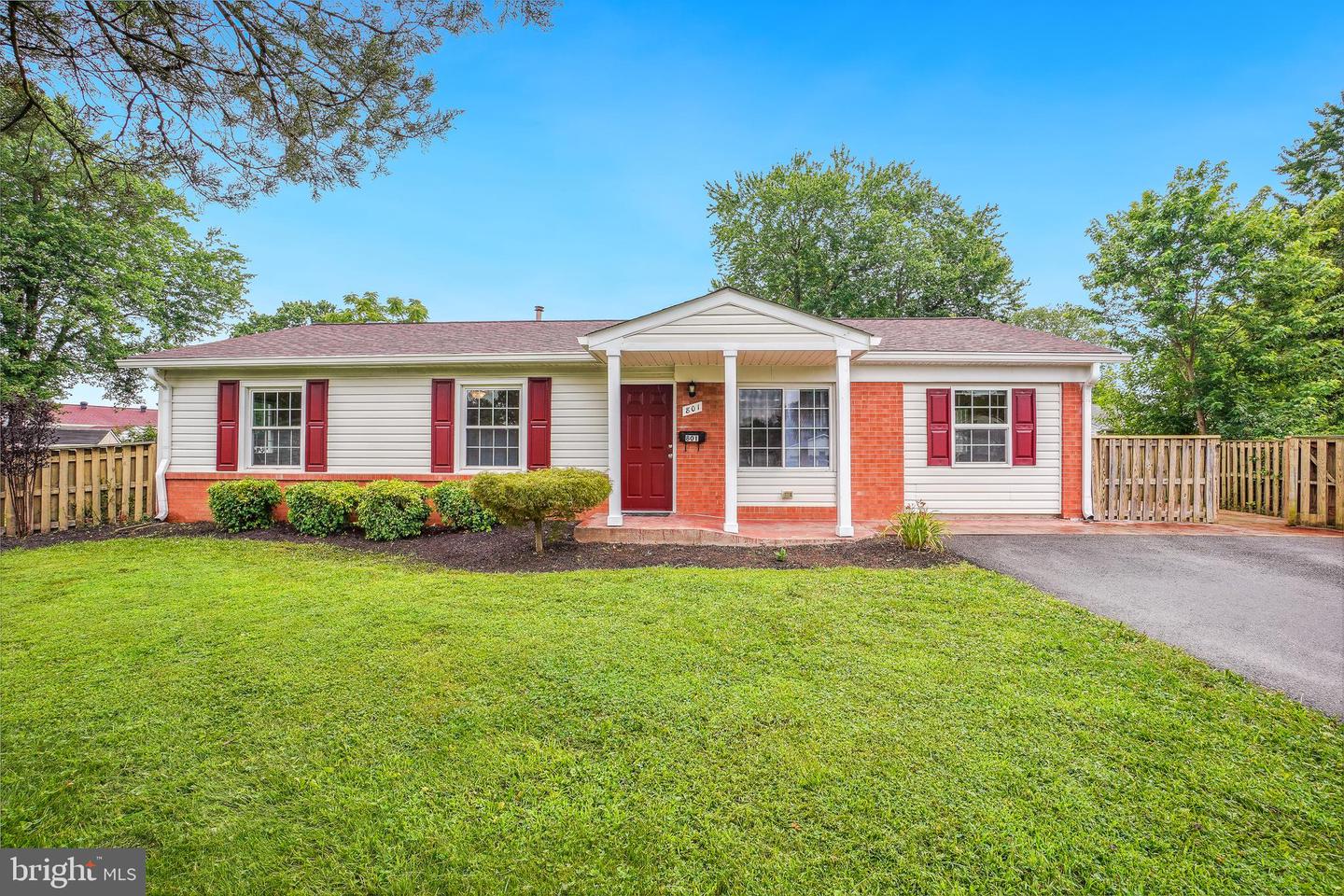 801 S FILBERT CT S, STERLING, Virginia 20164, 4 Bedrooms Bedrooms, ,3 BathroomsBathrooms,Residential,For sale,801 S FILBERT CT S,VALO2101266 MLS # VALO2101266