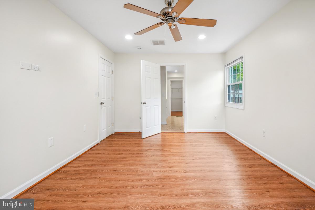 801 S FILBERT CT S, STERLING, Virginia 20164, 4 Bedrooms Bedrooms, ,3 BathroomsBathrooms,Residential,For sale,801 S FILBERT CT S,VALO2101266 MLS # VALO2101266