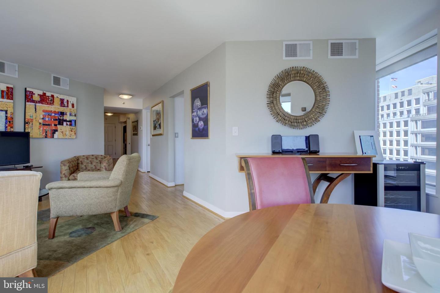 601 PENNSYLVANIA AVE NW #1005N, WASHINGTON, District Of Columbia 20004, 2 Bedrooms Bedrooms, ,2 BathroomsBathrooms,Residential,For sale,601 PENNSYLVANIA AVE NW #1005N,DCDC2209166 MLS # DCDC2209166