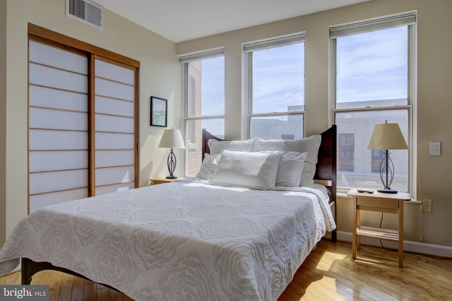 601 PENNSYLVANIA AVE NW #1005N, WASHINGTON, District Of Columbia 20004, 2 Bedrooms Bedrooms, ,2 BathroomsBathrooms,Residential,For sale,601 PENNSYLVANIA AVE NW #1005N,DCDC2209166 MLS # DCDC2209166
