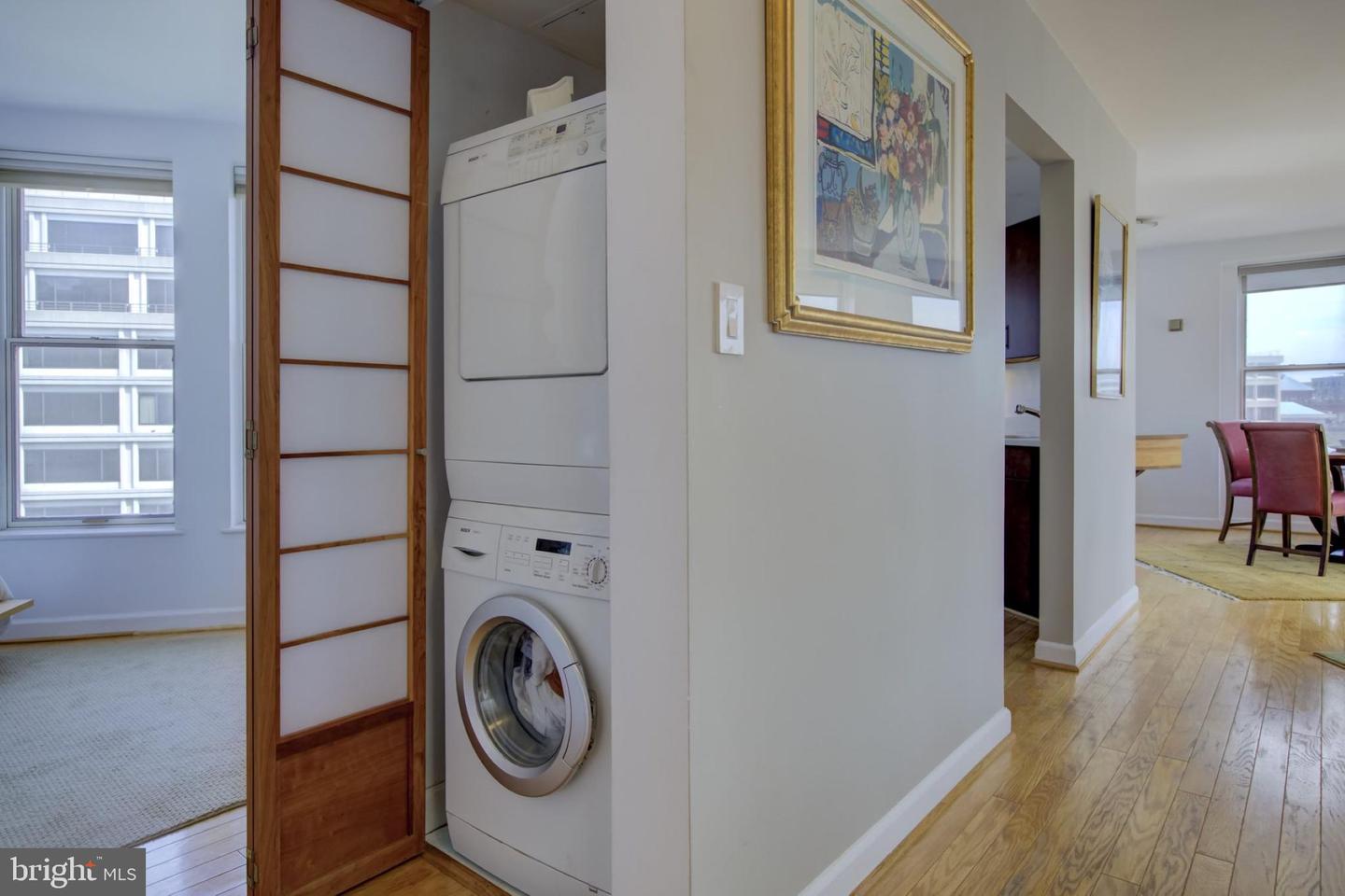 601 PENNSYLVANIA AVE NW #1005N, WASHINGTON, District Of Columbia 20004, 2 Bedrooms Bedrooms, ,2 BathroomsBathrooms,Residential,For sale,601 PENNSYLVANIA AVE NW #1005N,DCDC2209166 MLS # DCDC2209166