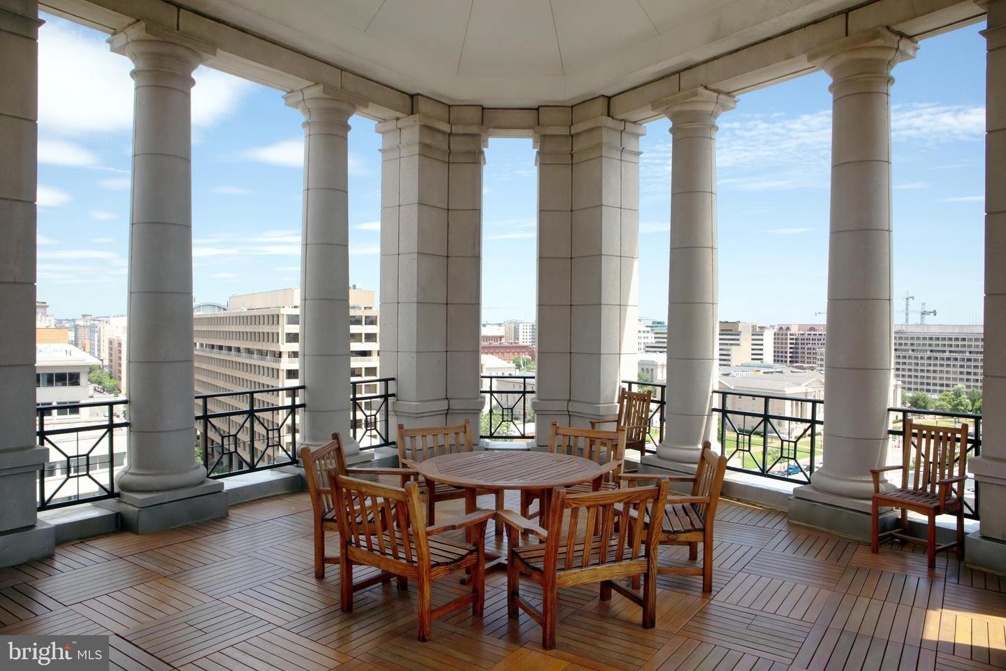 601 PENNSYLVANIA AVE NW #1005N, WASHINGTON, District Of Columbia 20004, 2 Bedrooms Bedrooms, ,2 BathroomsBathrooms,Residential,For sale,601 PENNSYLVANIA AVE NW #1005N,DCDC2209166 MLS # DCDC2209166