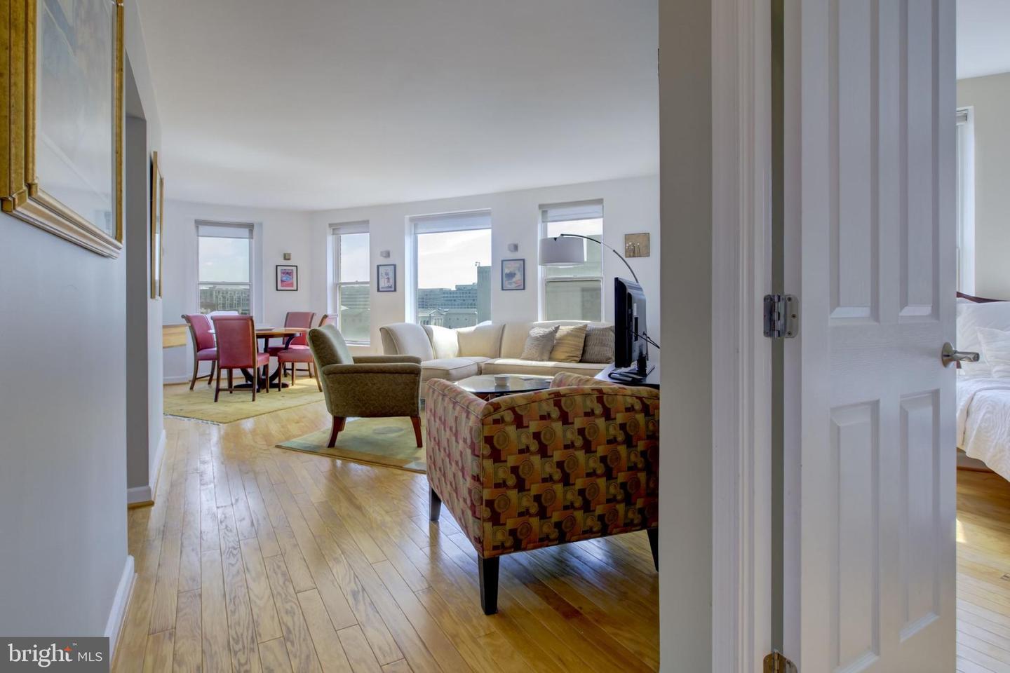 601 PENNSYLVANIA AVE NW #1005N, WASHINGTON, District Of Columbia 20004, 2 Bedrooms Bedrooms, ,2 BathroomsBathrooms,Residential,For sale,601 PENNSYLVANIA AVE NW #1005N,DCDC2209166 MLS # DCDC2209166