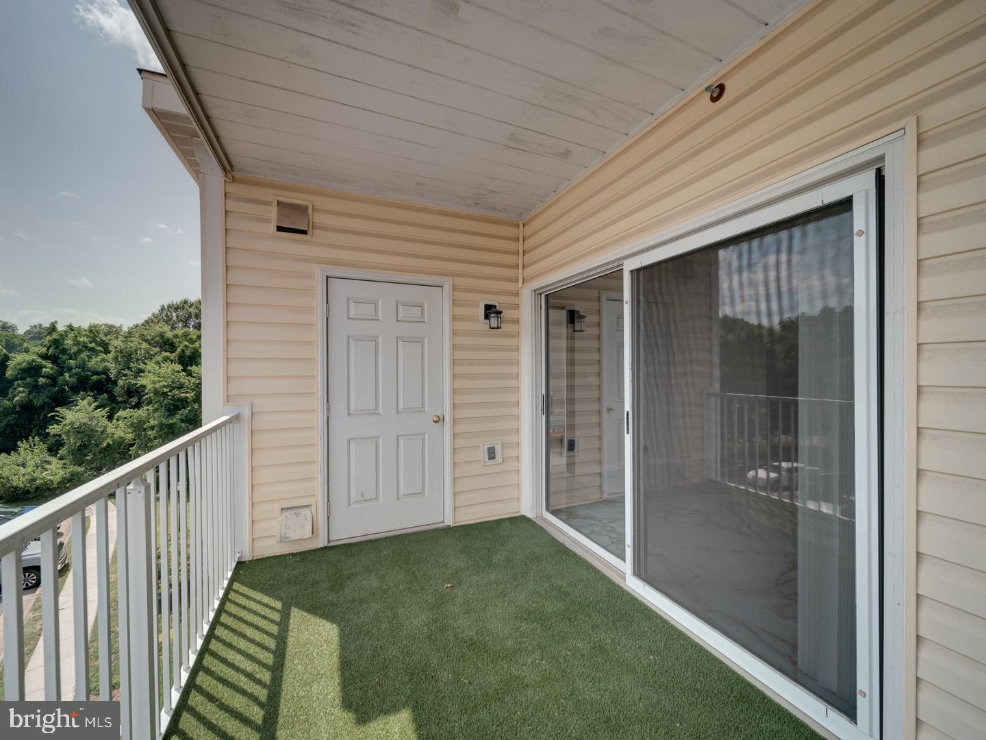 43300 MARYMOUNT TER #301, ASHBURN, Virginia 20147, 2 Bedrooms Bedrooms, ,2 BathroomsBathrooms,Residential,For sale,43300 MARYMOUNT TER #301,VALO2101298 MLS # VALO2101298
