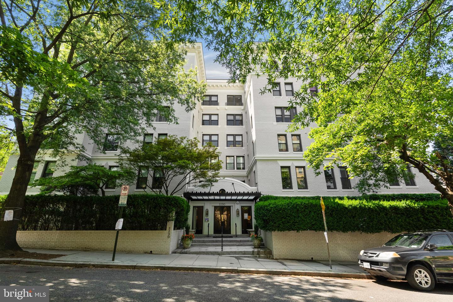 2230 CALIFORNIA ST NW #5CW, WASHINGTON, District Of Columbia 20008, 2 Bedrooms Bedrooms, ,2 BathroomsBathrooms,Residential,For sale,2230 CALIFORNIA ST NW #5CW,DCDC2209186 MLS # DCDC2209186