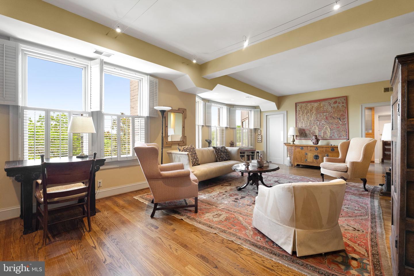 2230 CALIFORNIA ST NW #5CW, WASHINGTON, District Of Columbia 20008, 2 Bedrooms Bedrooms, ,2 BathroomsBathrooms,Residential,For sale,2230 CALIFORNIA ST NW #5CW,DCDC2209186 MLS # DCDC2209186
