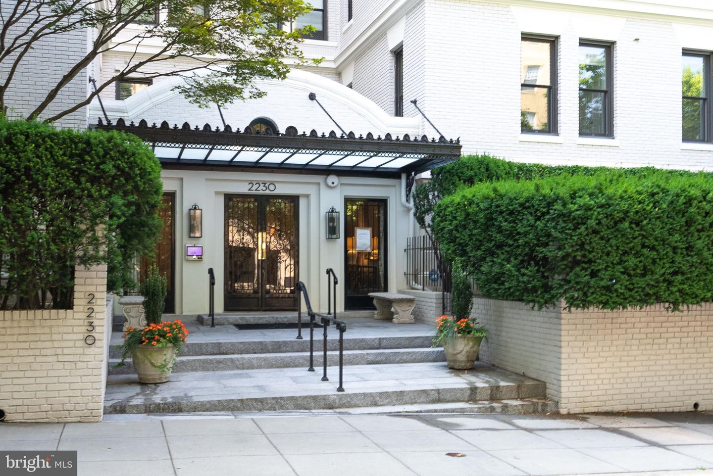 2230 CALIFORNIA ST NW #5CW, WASHINGTON, District Of Columbia 20008, 2 Bedrooms Bedrooms, ,2 BathroomsBathrooms,Residential,For sale,2230 CALIFORNIA ST NW #5CW,DCDC2209186 MLS # DCDC2209186