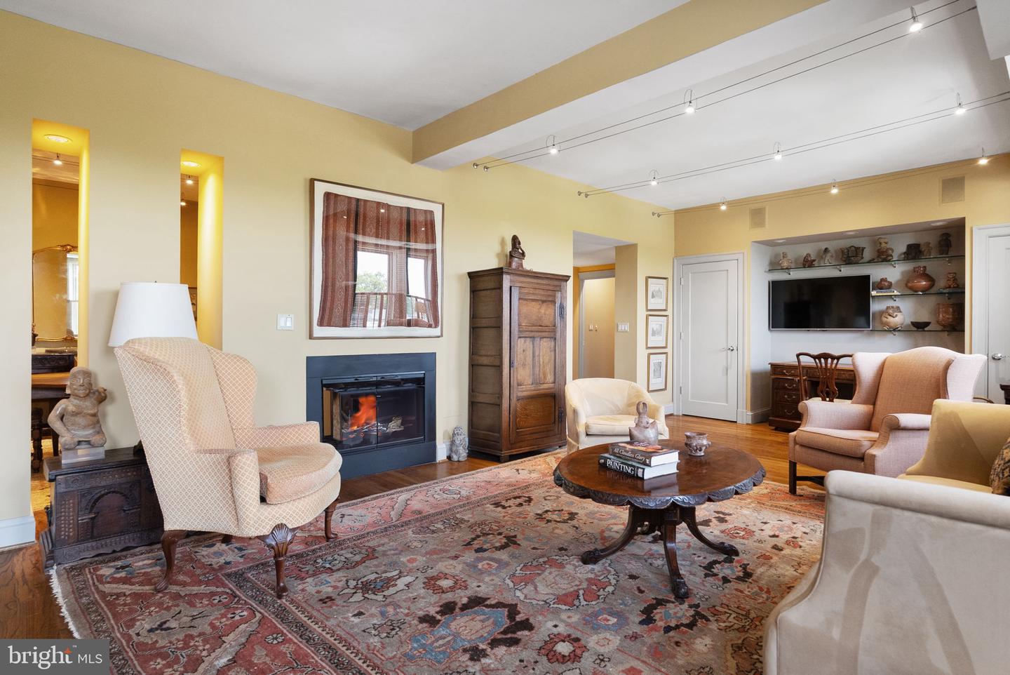 2230 CALIFORNIA ST NW #5CW, WASHINGTON, District Of Columbia 20008, 2 Bedrooms Bedrooms, ,2 BathroomsBathrooms,Residential,For sale,2230 CALIFORNIA ST NW #5CW,DCDC2209186 MLS # DCDC2209186