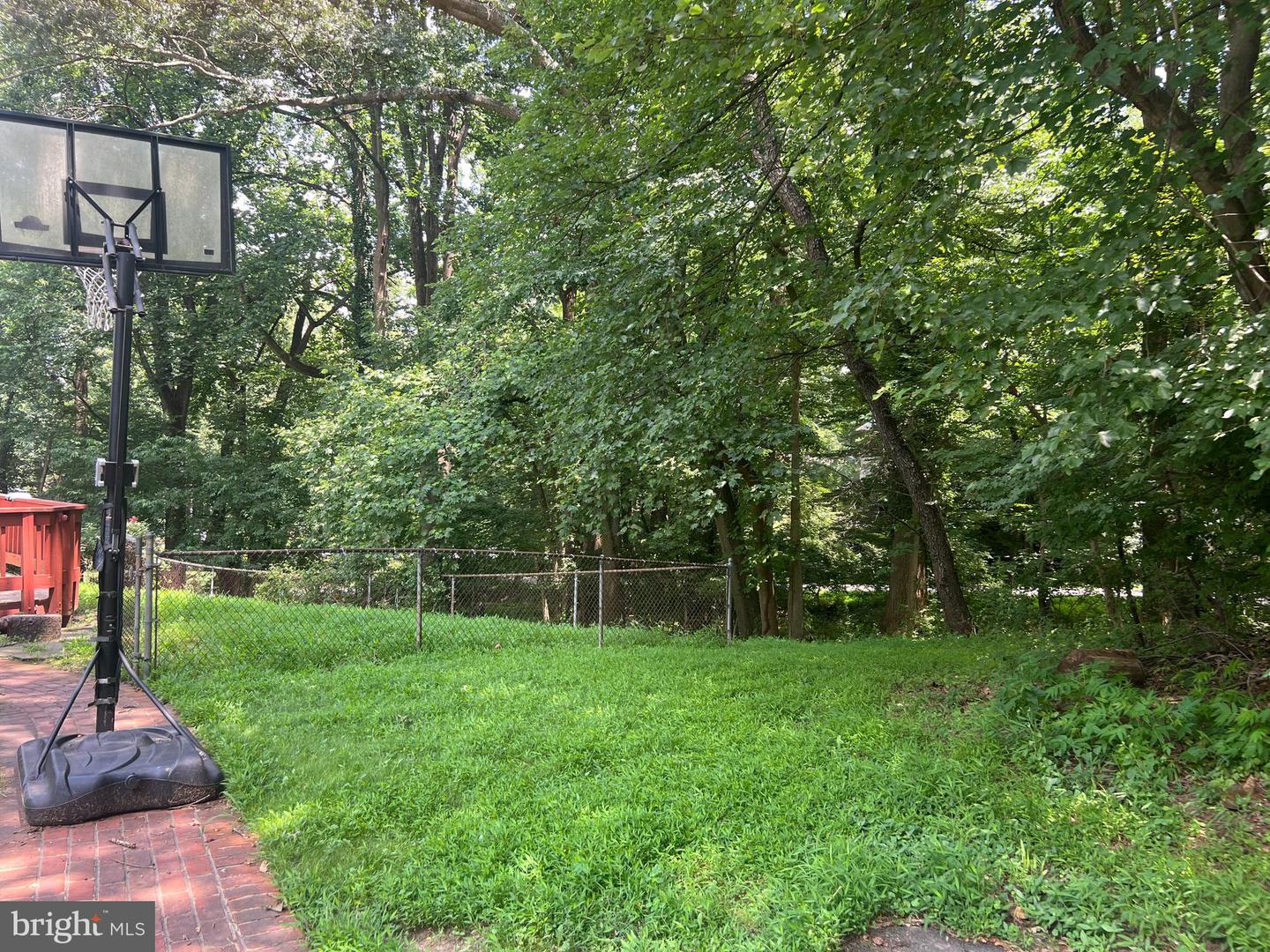 2621 HUNTER MILL RD, OAKTON, Virginia 22124, 4 Bedrooms Bedrooms, ,2 BathroomsBathrooms,Residential,For sale,2621 HUNTER MILL RD,VAFX2253778 MLS # VAFX2253778