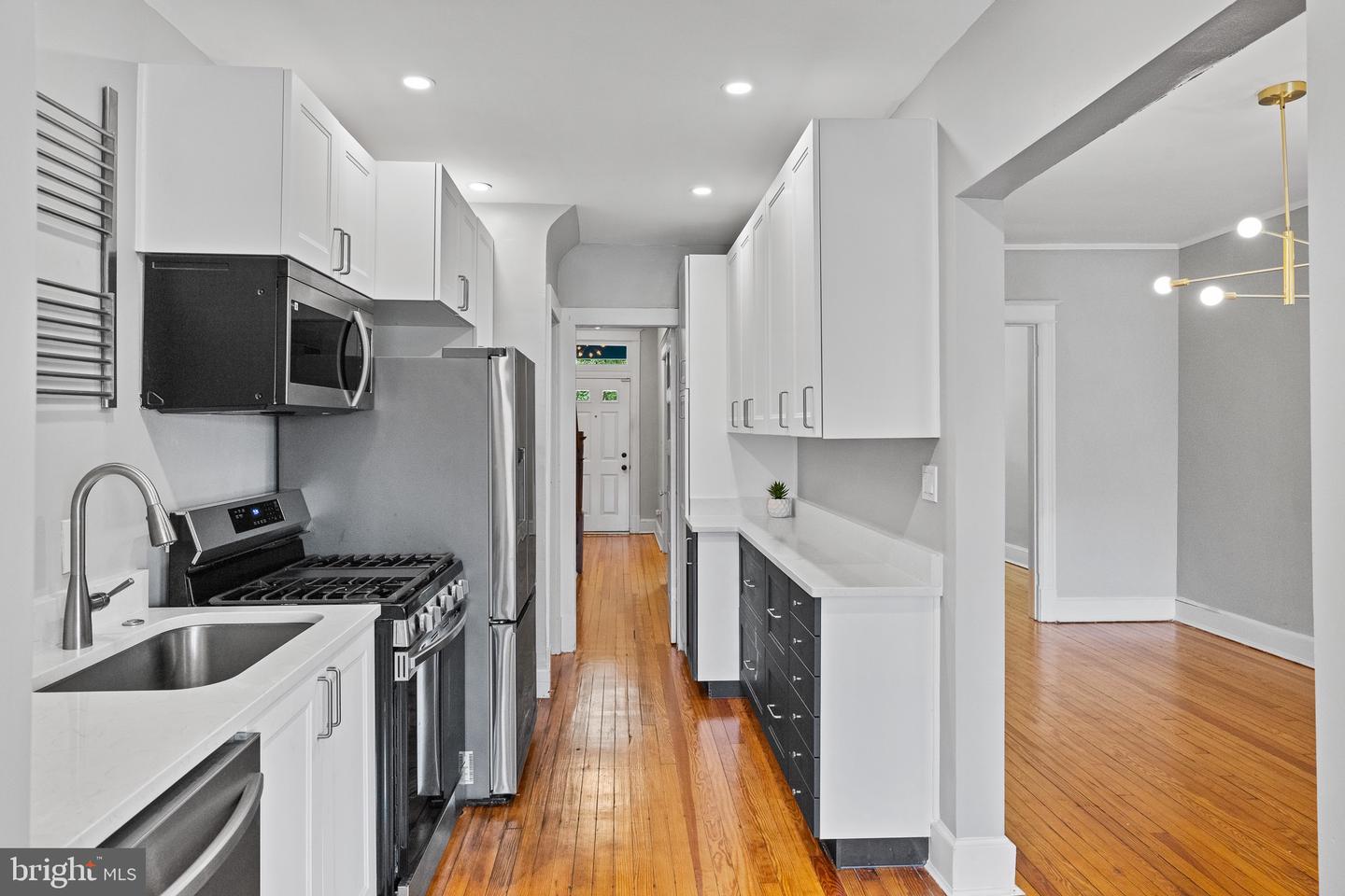 213 CHANNING ST NE, WASHINGTON, District Of Columbia 20002, 3 Bedrooms Bedrooms, ,2 BathroomsBathrooms,Residential,For sale,213 CHANNING ST NE,DCDC2209586 MLS # DCDC2209586