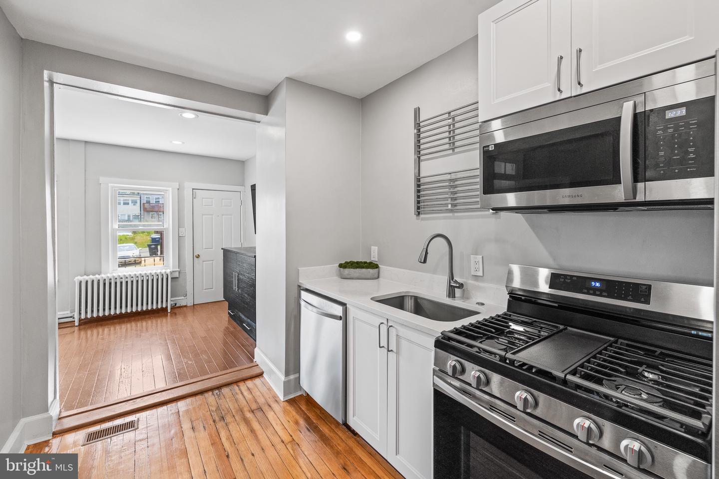 213 CHANNING ST NE, WASHINGTON, District Of Columbia 20002, 3 Bedrooms Bedrooms, ,2 BathroomsBathrooms,Residential,For sale,213 CHANNING ST NE,DCDC2209586 MLS # DCDC2209586