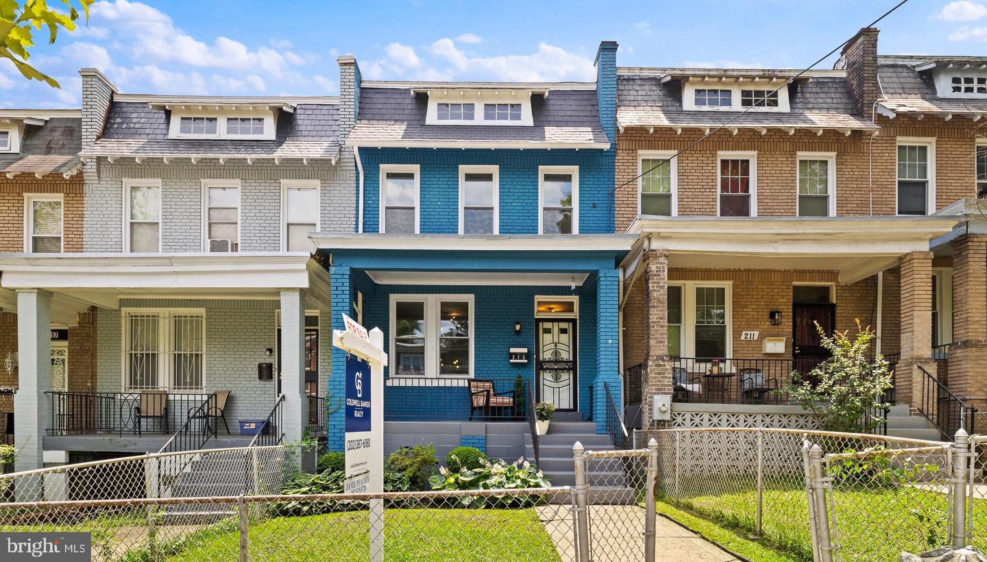 213 CHANNING ST NE, WASHINGTON, District Of Columbia 20002, 3 Bedrooms Bedrooms, ,2 BathroomsBathrooms,Residential,For sale,213 CHANNING ST NE,DCDC2209586 MLS # DCDC2209586