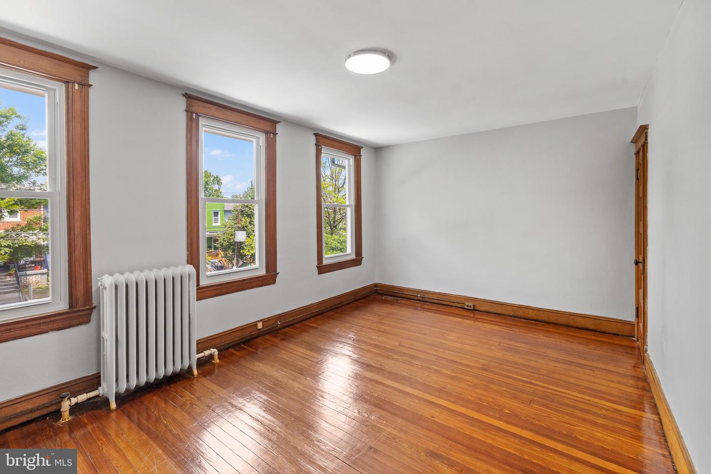 213 CHANNING ST NE, WASHINGTON, District Of Columbia 20002, 3 Bedrooms Bedrooms, ,2 BathroomsBathrooms,Residential,For sale,213 CHANNING ST NE,DCDC2209586 MLS # DCDC2209586