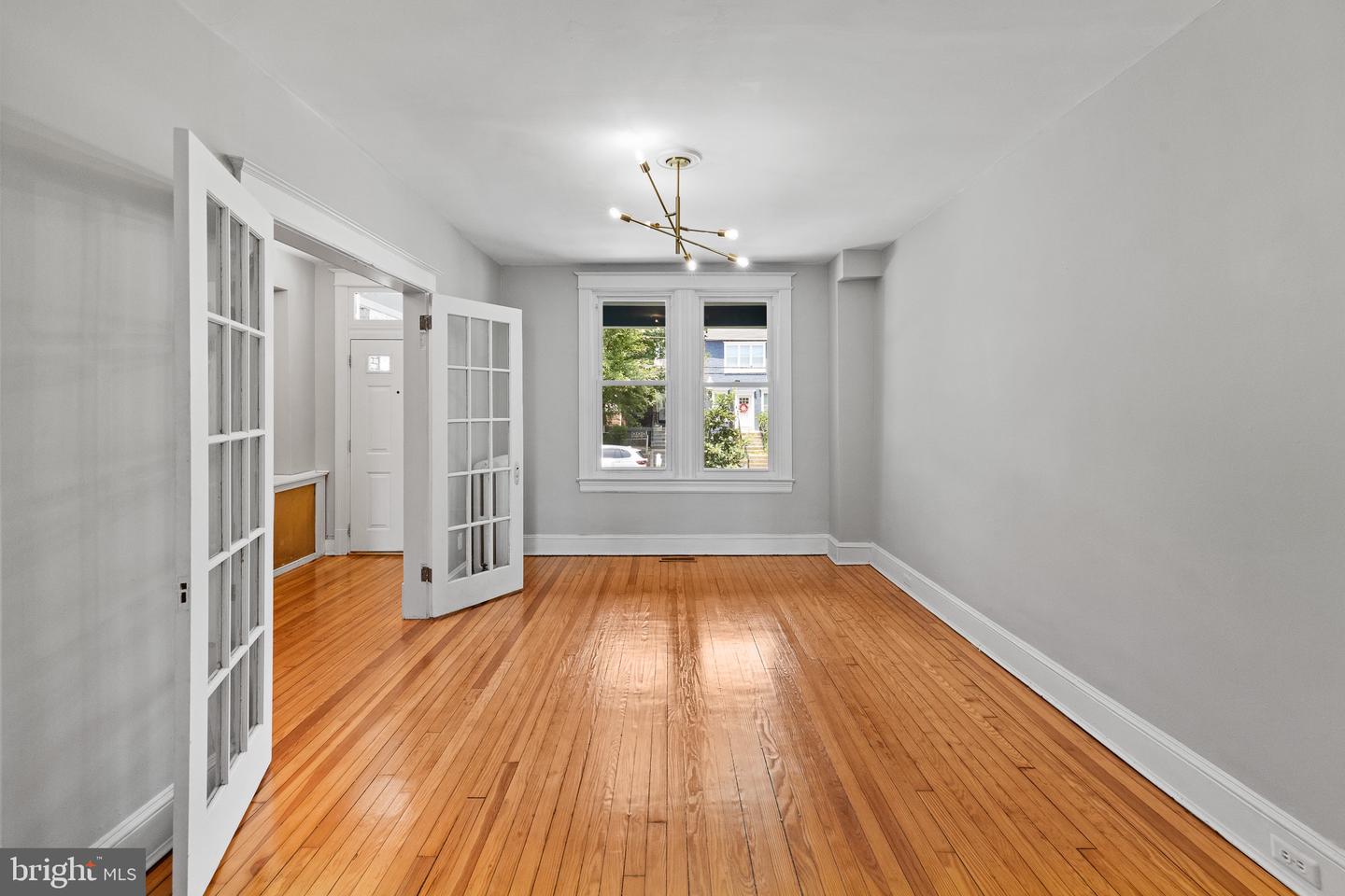 213 CHANNING ST NE, WASHINGTON, District Of Columbia 20002, 3 Bedrooms Bedrooms, ,2 BathroomsBathrooms,Residential,For sale,213 CHANNING ST NE,DCDC2209586 MLS # DCDC2209586