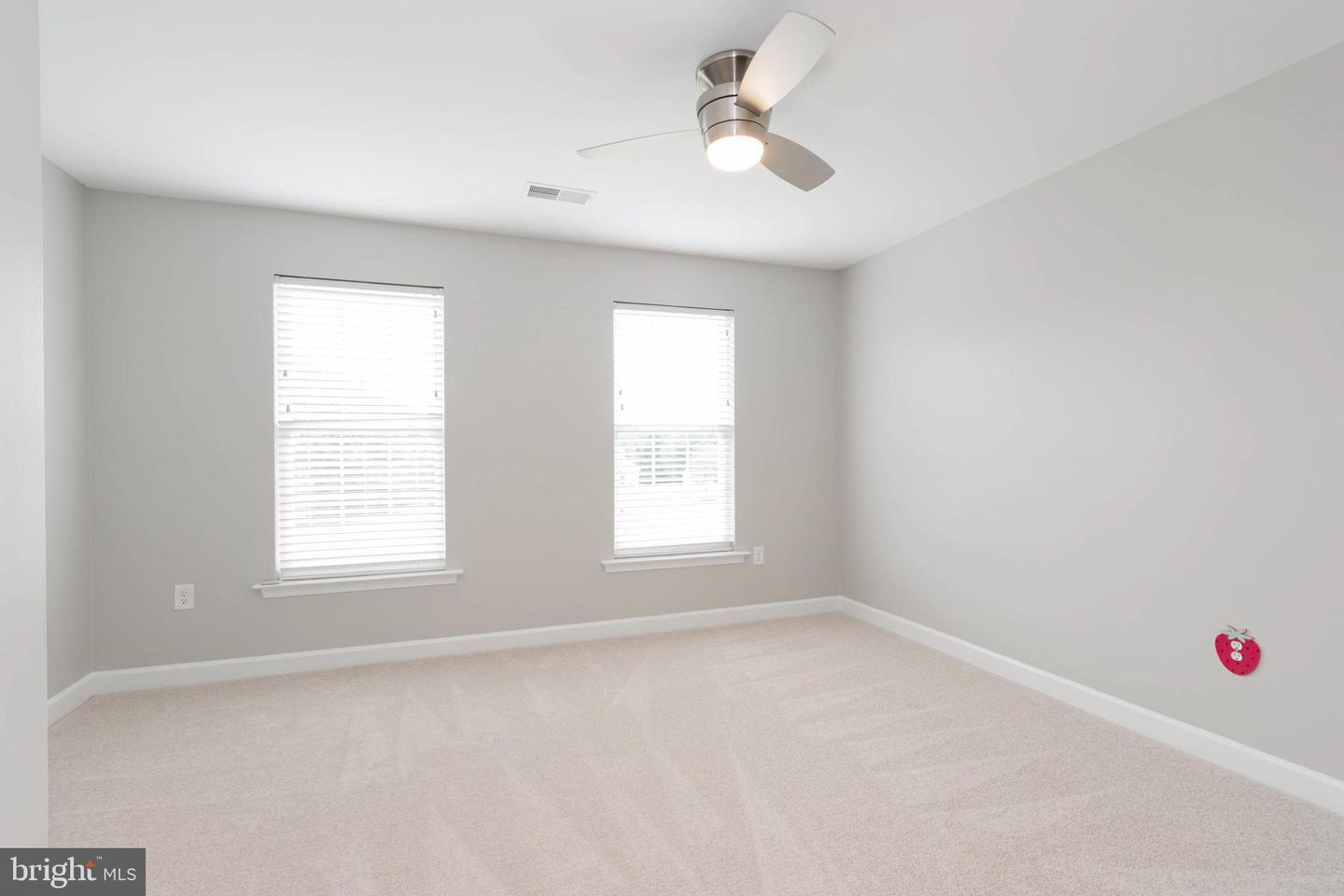 18 IRONWOOD RD, FREDERICKSBURG, Virginia 22405, 5 Bedrooms Bedrooms, ,4 BathroomsBathrooms,Residential,For sale,18 IRONWOOD RD,VAST2040626 MLS # VAST2040626