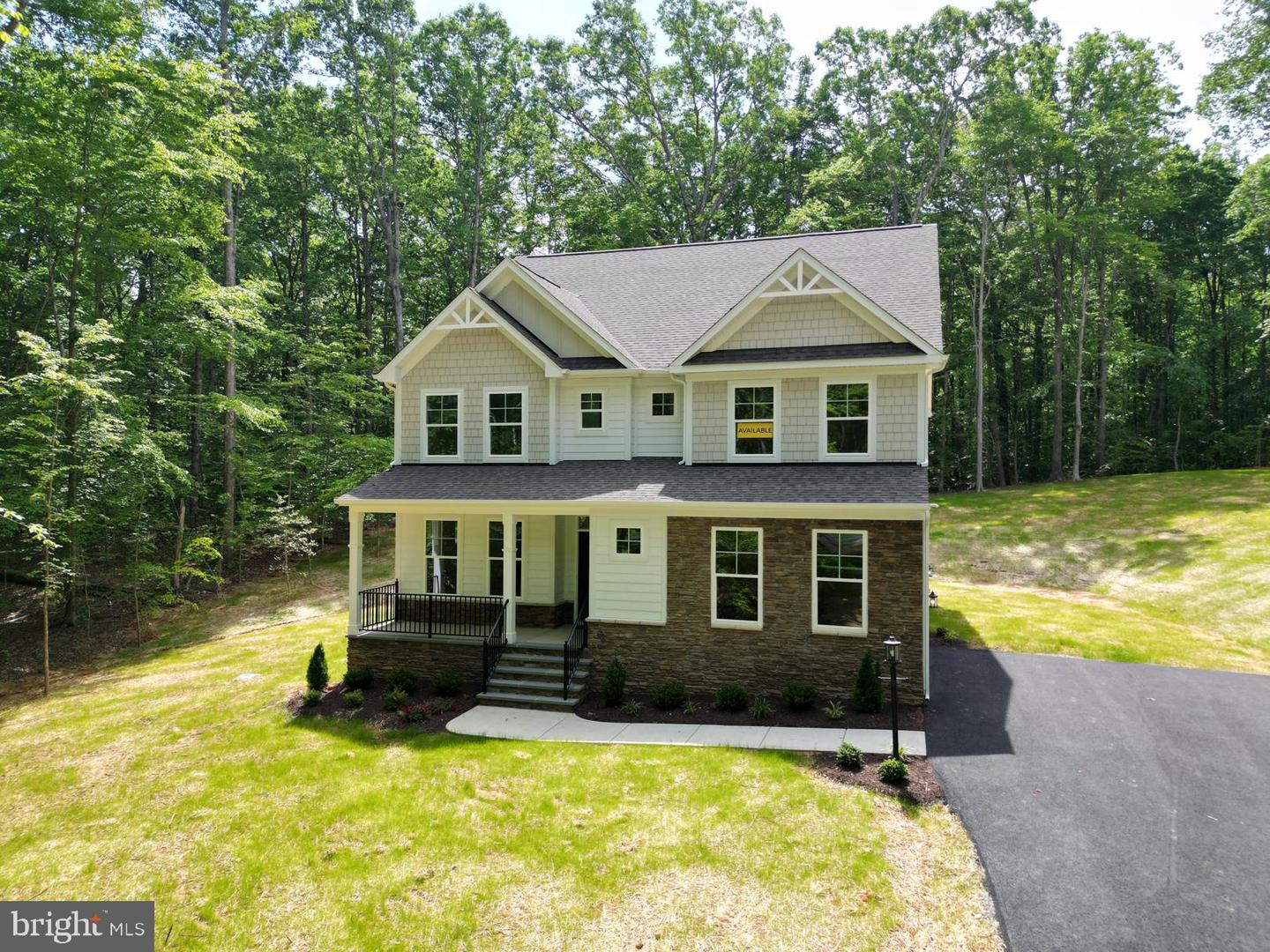 3719 ROCKETTS RIDGE CT, SANDY HOOK, Virginia 23153, 5 Bedrooms Bedrooms, 11 Rooms Rooms,3 BathroomsBathrooms,Residential,For sale,3719 ROCKETTS RIDGE CT,VAGO2000376 MLS # VAGO2000376