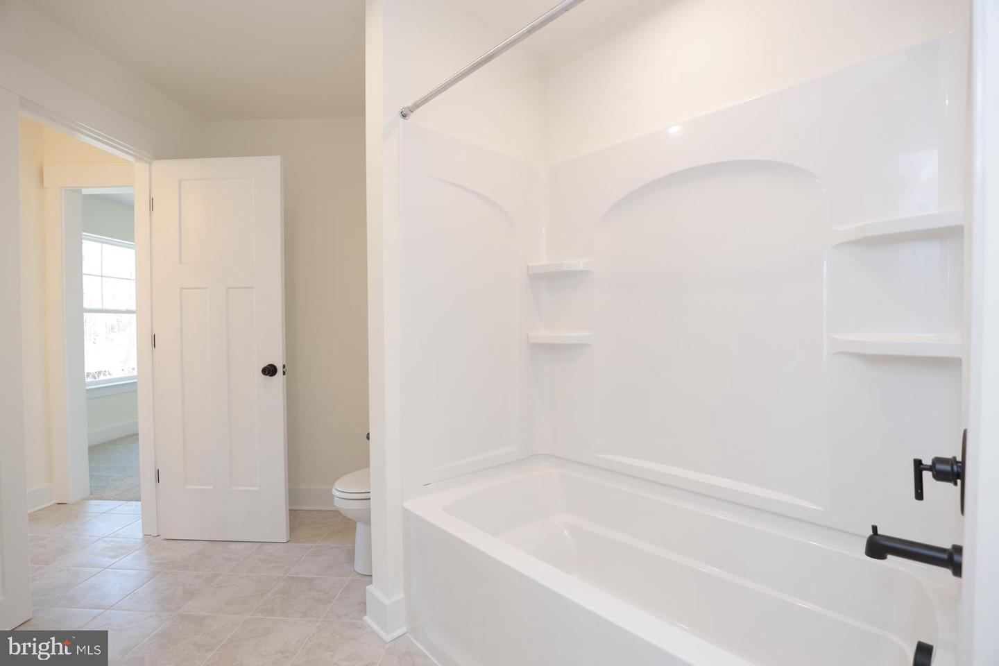 16850 SHEPPARDS FOLD WAY, BEAVERDAM, Virginia 23015, 5 Bedrooms Bedrooms, 11 Rooms Rooms,4 BathroomsBathrooms,Residential,For sale,16850 SHEPPARDS FOLD WAY,VAHA2001032 MLS # VAHA2001032