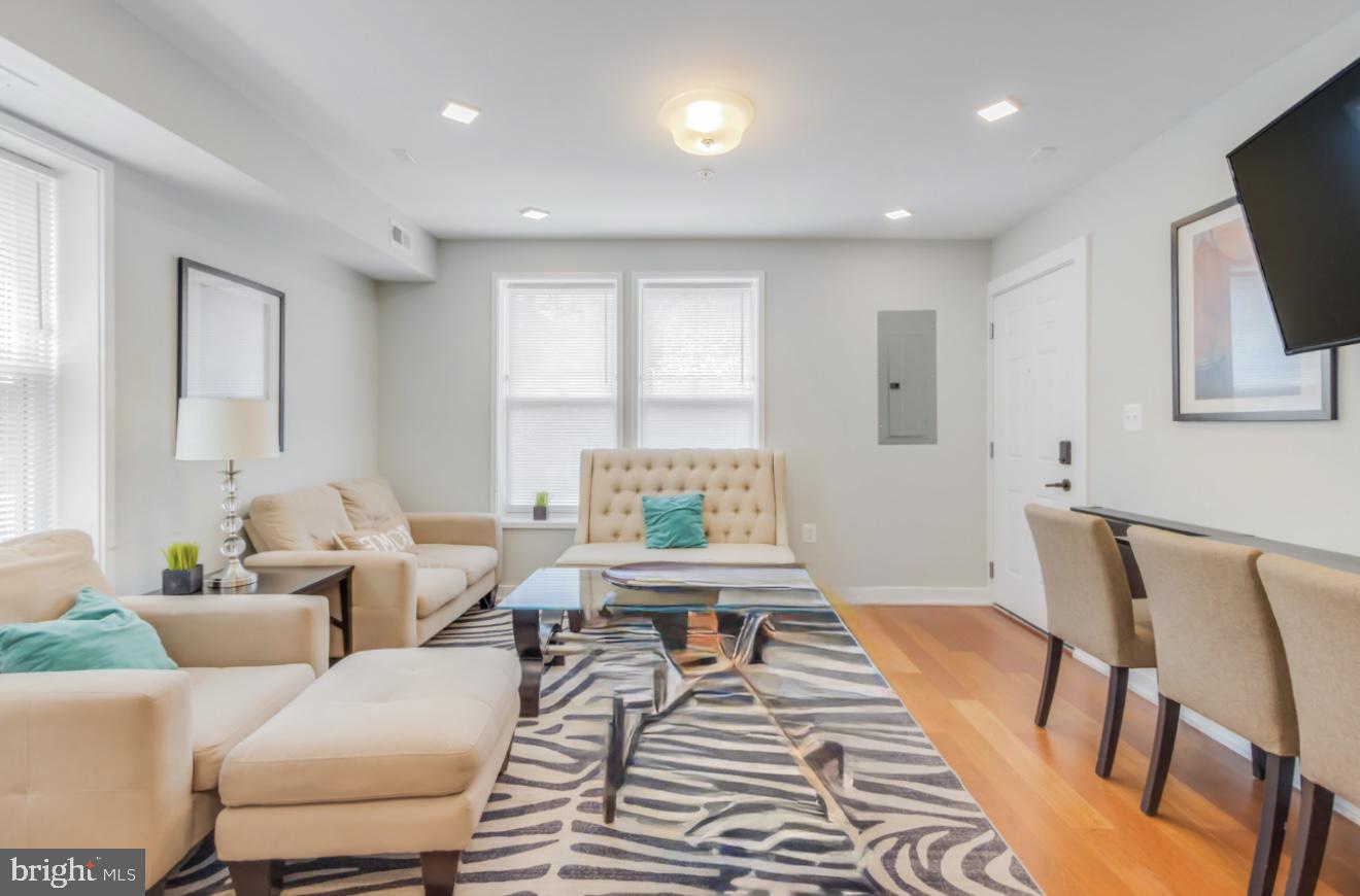 4106 GAULT PL NE #4, WASHINGTON, District Of Columbia 20019, 2 Bedrooms Bedrooms, ,2 BathroomsBathrooms,Residential,For sale,4106 GAULT PL NE #4,DCDC2209804 MLS # DCDC2209804