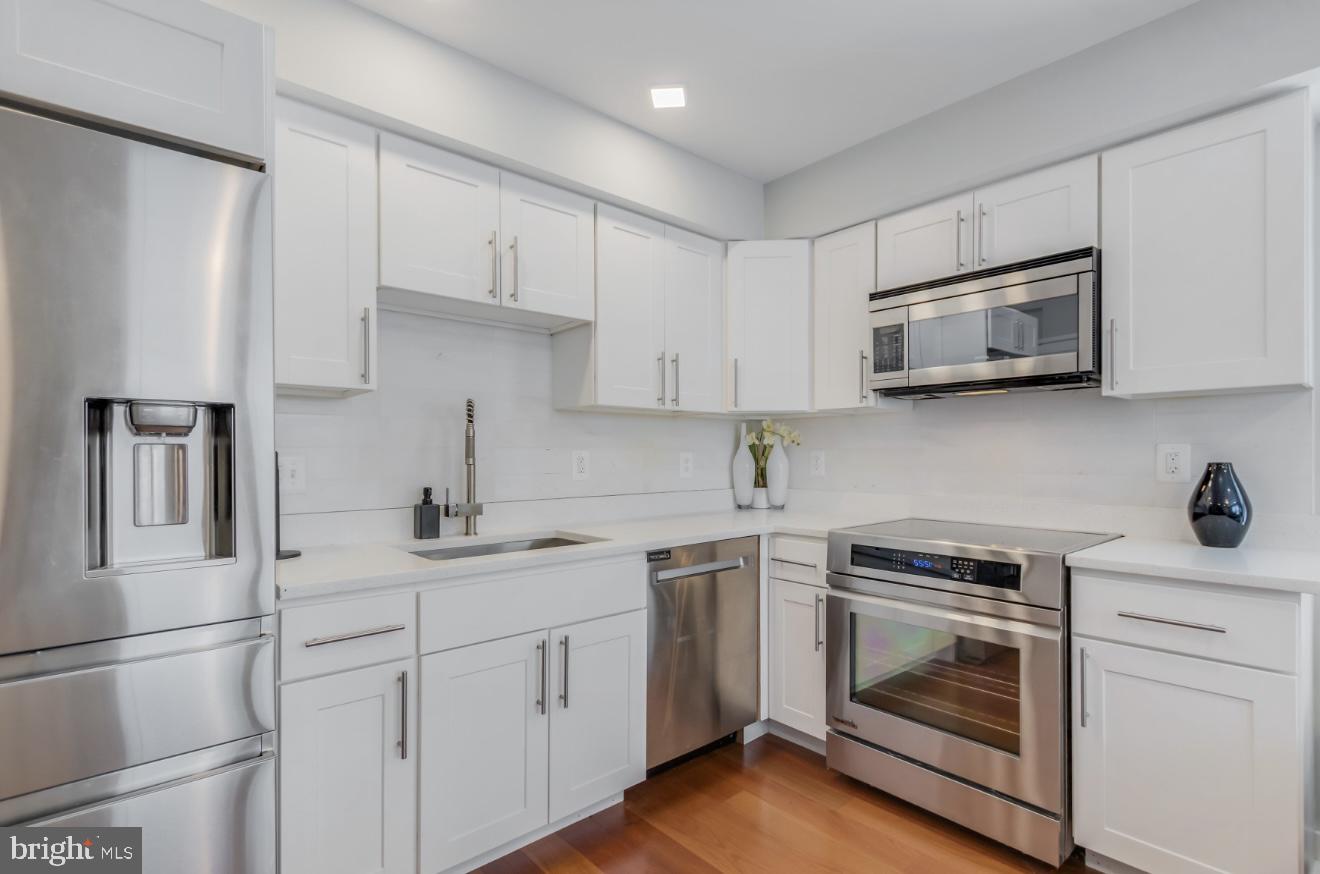 4106 GAULT PL NE #4, WASHINGTON, District Of Columbia 20019, 2 Bedrooms Bedrooms, ,2 BathroomsBathrooms,Residential,For sale,4106 GAULT PL NE #4,DCDC2209804 MLS # DCDC2209804