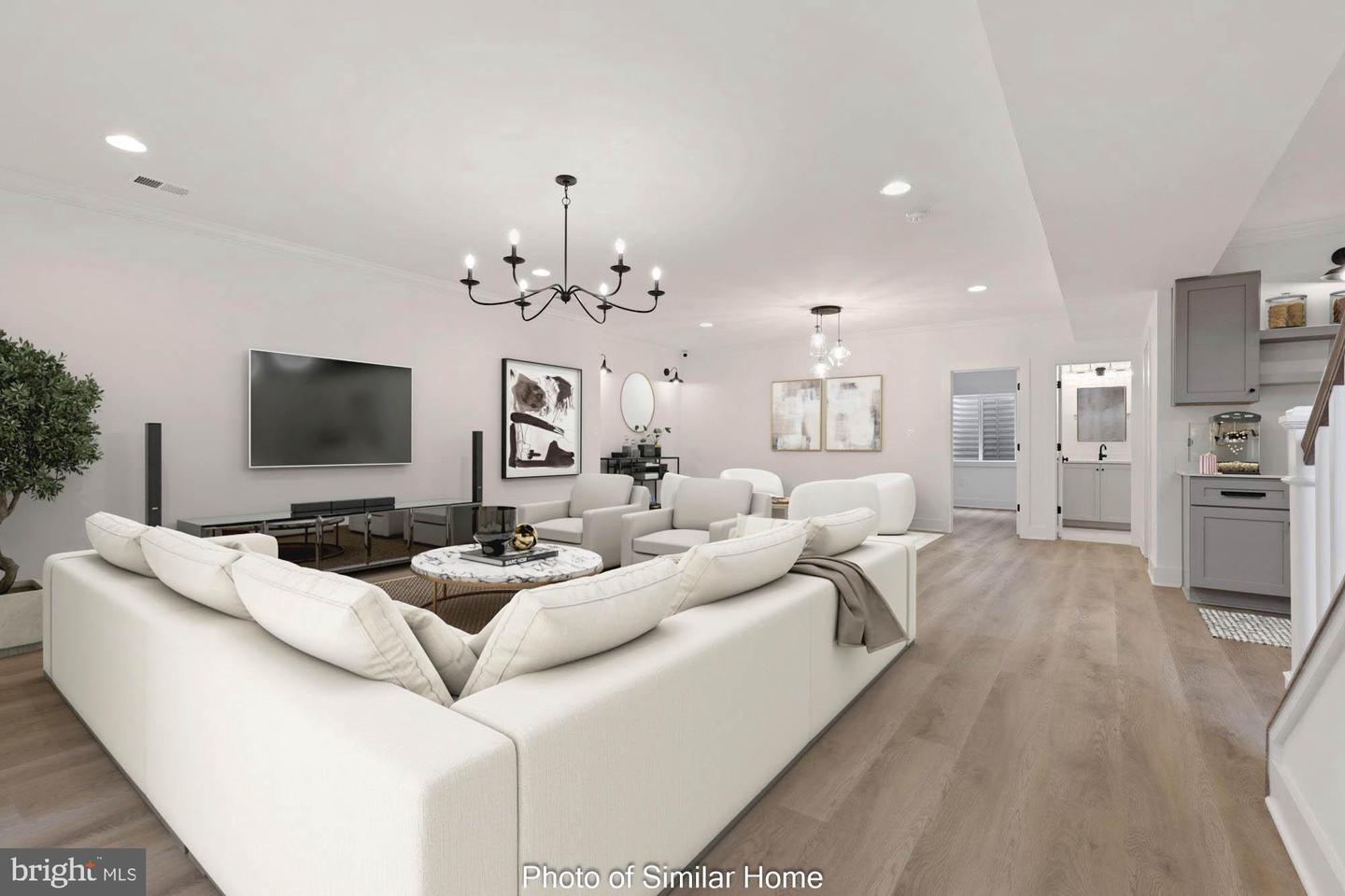 1816 N JACKSON ST, ARLINGTON, Virginia 22201, 5 Bedrooms Bedrooms, ,4 BathroomsBathrooms,Residential,For sale,1816 N JACKSON ST,VAAR2060560 MLS # VAAR2060560