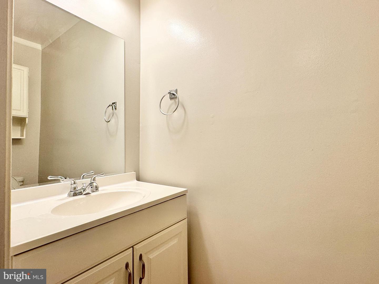 12732 LIGHTHOUSE LN, WOODBRIDGE, Virginia 22192, 4 Bedrooms Bedrooms, ,3 BathroomsBathrooms,Residential,For sale,12732 LIGHTHOUSE LN,VAPW2098996 MLS # VAPW2098996