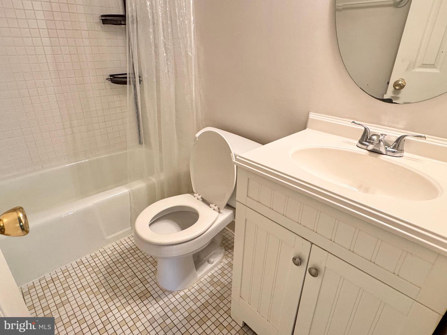 12732 LIGHTHOUSE LN, WOODBRIDGE, Virginia 22192, 4 Bedrooms Bedrooms, ,3 BathroomsBathrooms,Residential,For sale,12732 LIGHTHOUSE LN,VAPW2098996 MLS # VAPW2098996
