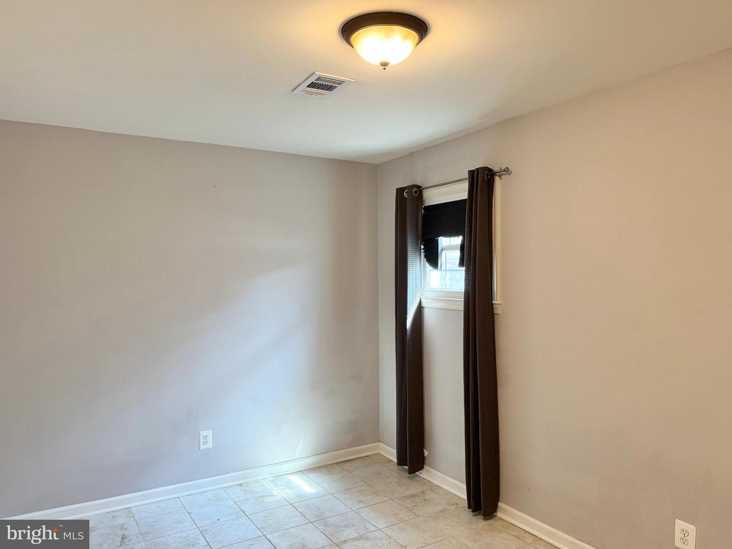 12732 LIGHTHOUSE LN, WOODBRIDGE, Virginia 22192, 4 Bedrooms Bedrooms, ,3 BathroomsBathrooms,Residential,For sale,12732 LIGHTHOUSE LN,VAPW2098996 MLS # VAPW2098996