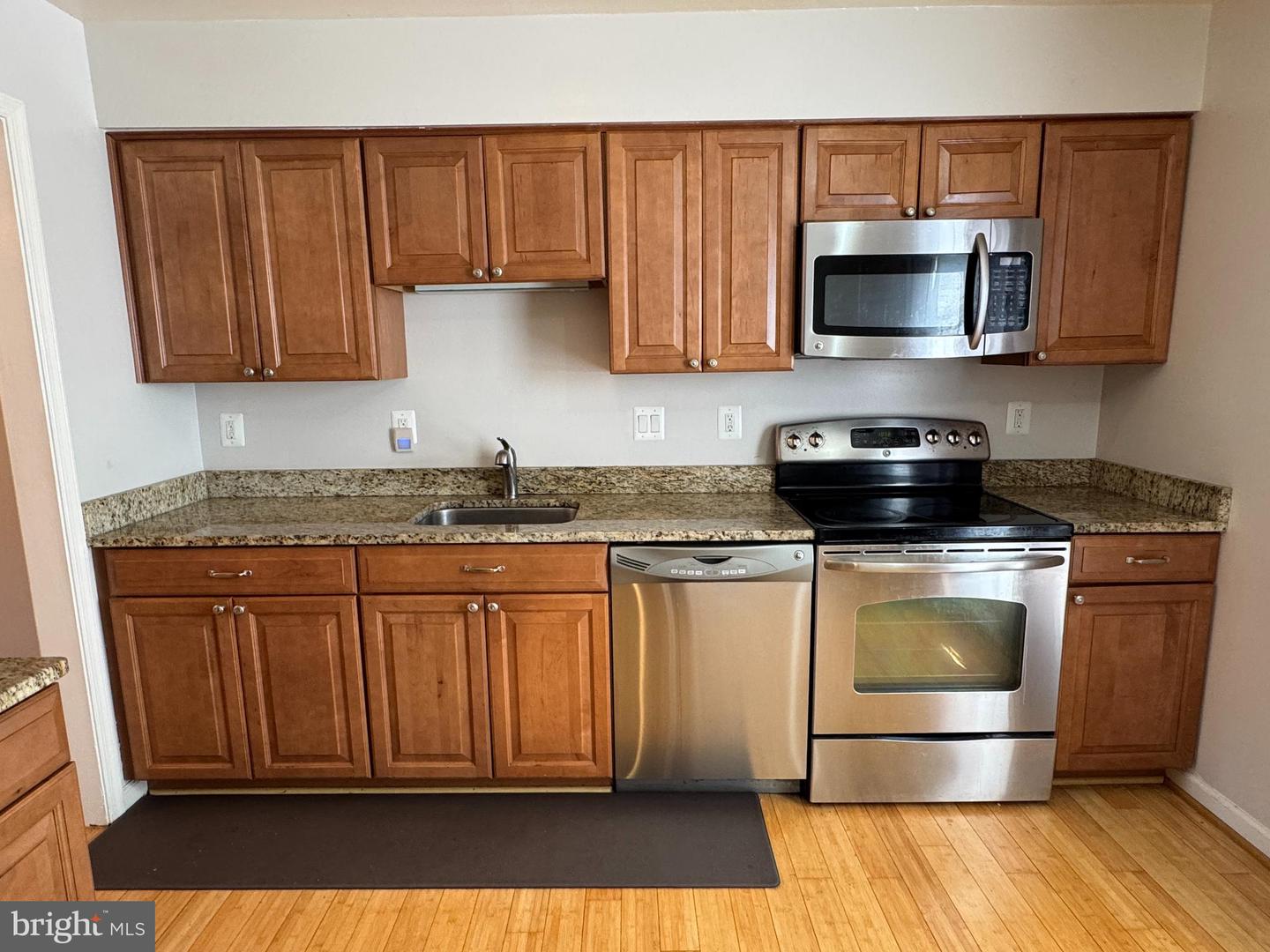 12732 LIGHTHOUSE LN, WOODBRIDGE, Virginia 22192, 4 Bedrooms Bedrooms, ,3 BathroomsBathrooms,Residential,For sale,12732 LIGHTHOUSE LN,VAPW2098996 MLS # VAPW2098996