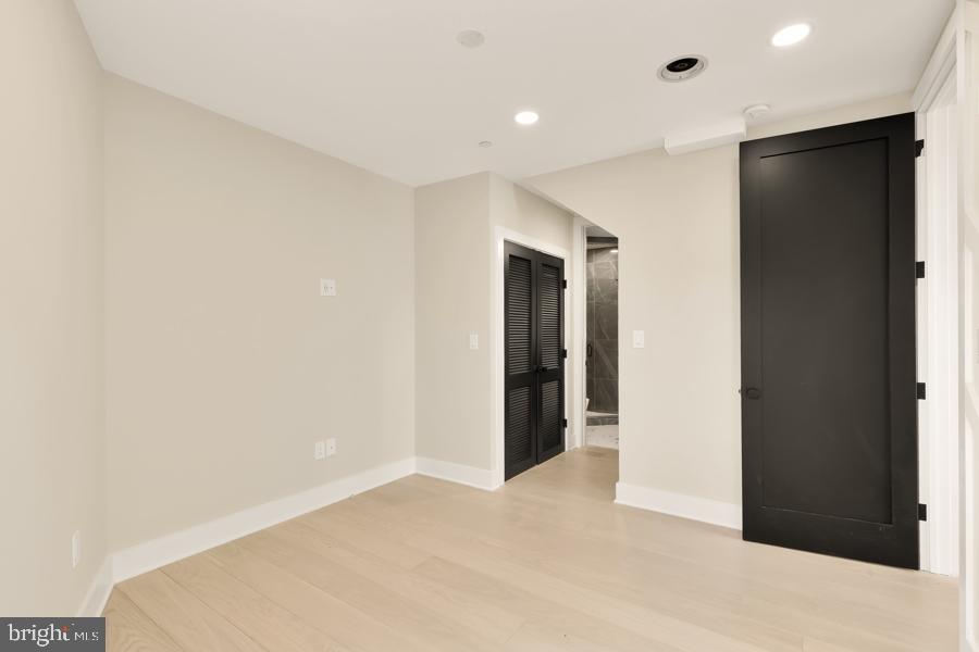 2305 NICHOLSON SE #404, WASHINGTON, District Of Columbia 20020, 3 Bedrooms Bedrooms, 3 Rooms Rooms,2 BathroomsBathrooms,Residential,For sale,2305 NICHOLSON SE #404,DCDC2209850 MLS # DCDC2209850