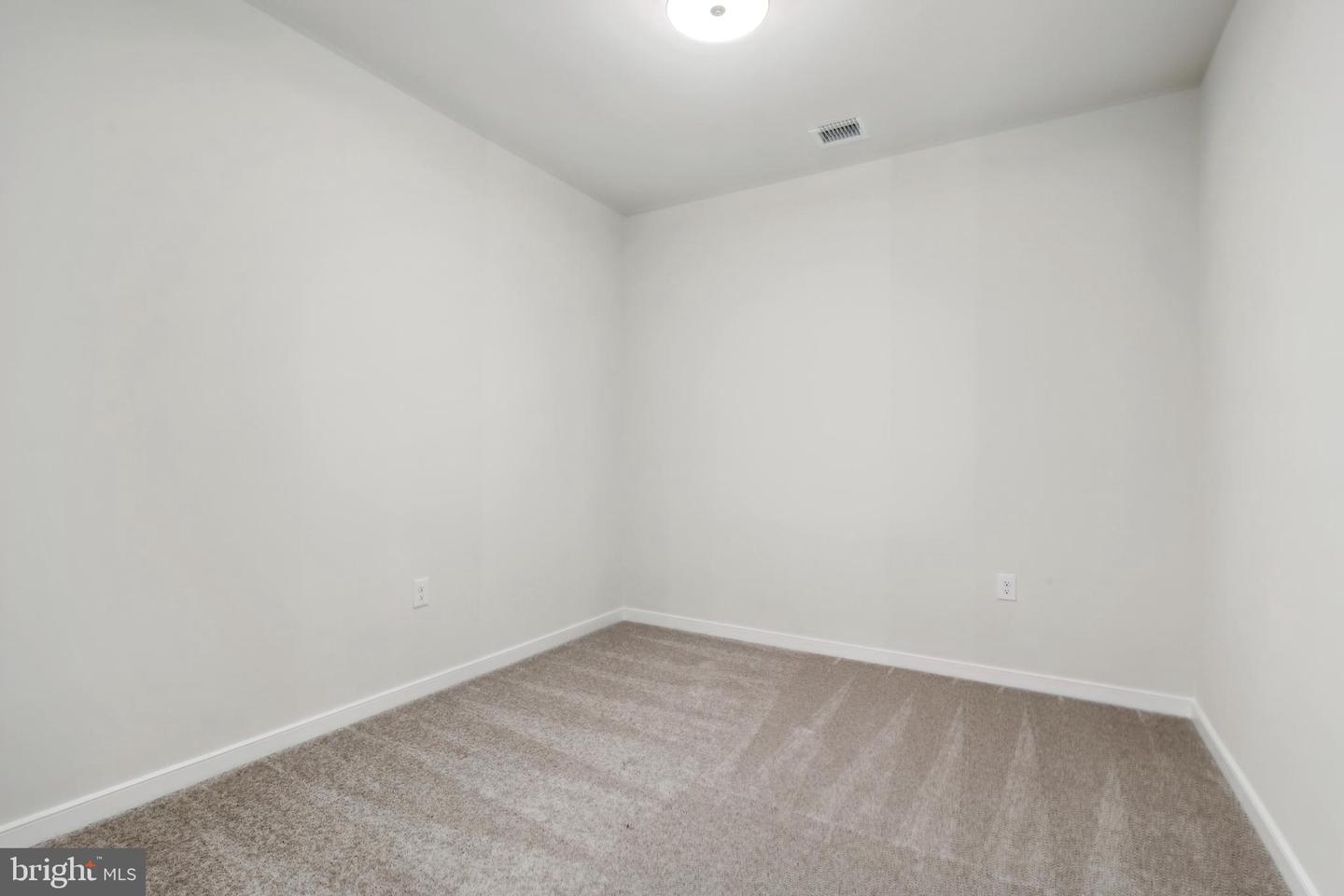 750 MOUNT AIRY TER NE #206B, LEESBURG, Virginia 20176, 2 Bedrooms Bedrooms, ,2 BathroomsBathrooms,Residential,For sale,750 MOUNT AIRY TER NE #206B,VALO2101860 MLS # VALO2101860