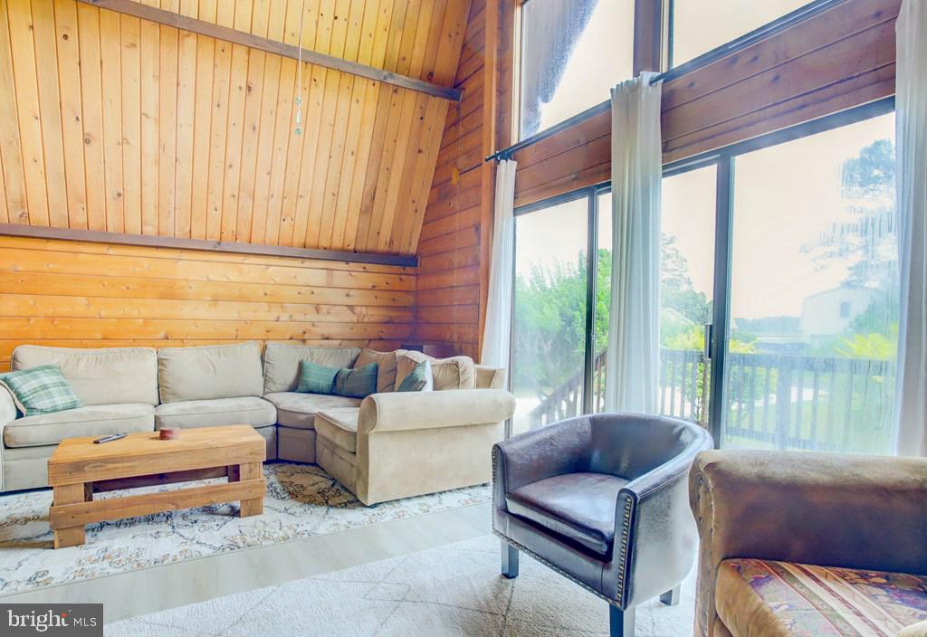 7080 PINE DR, CHINCOTEAGUE ISLAND, Virginia 23336, 3 Bedrooms Bedrooms, ,2 BathroomsBathrooms,Residential,For sale,7080 PINE DR,VAAC2002046 MLS # VAAC2002046